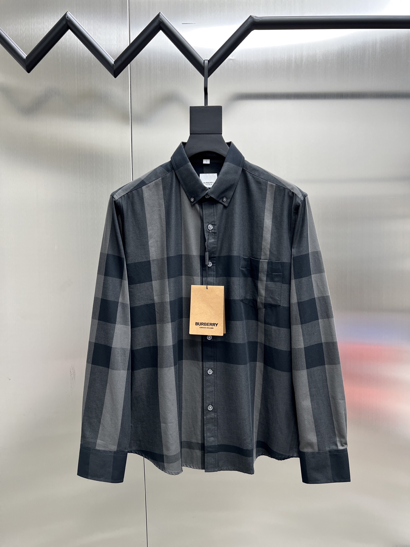 23_Burberry Shirt
