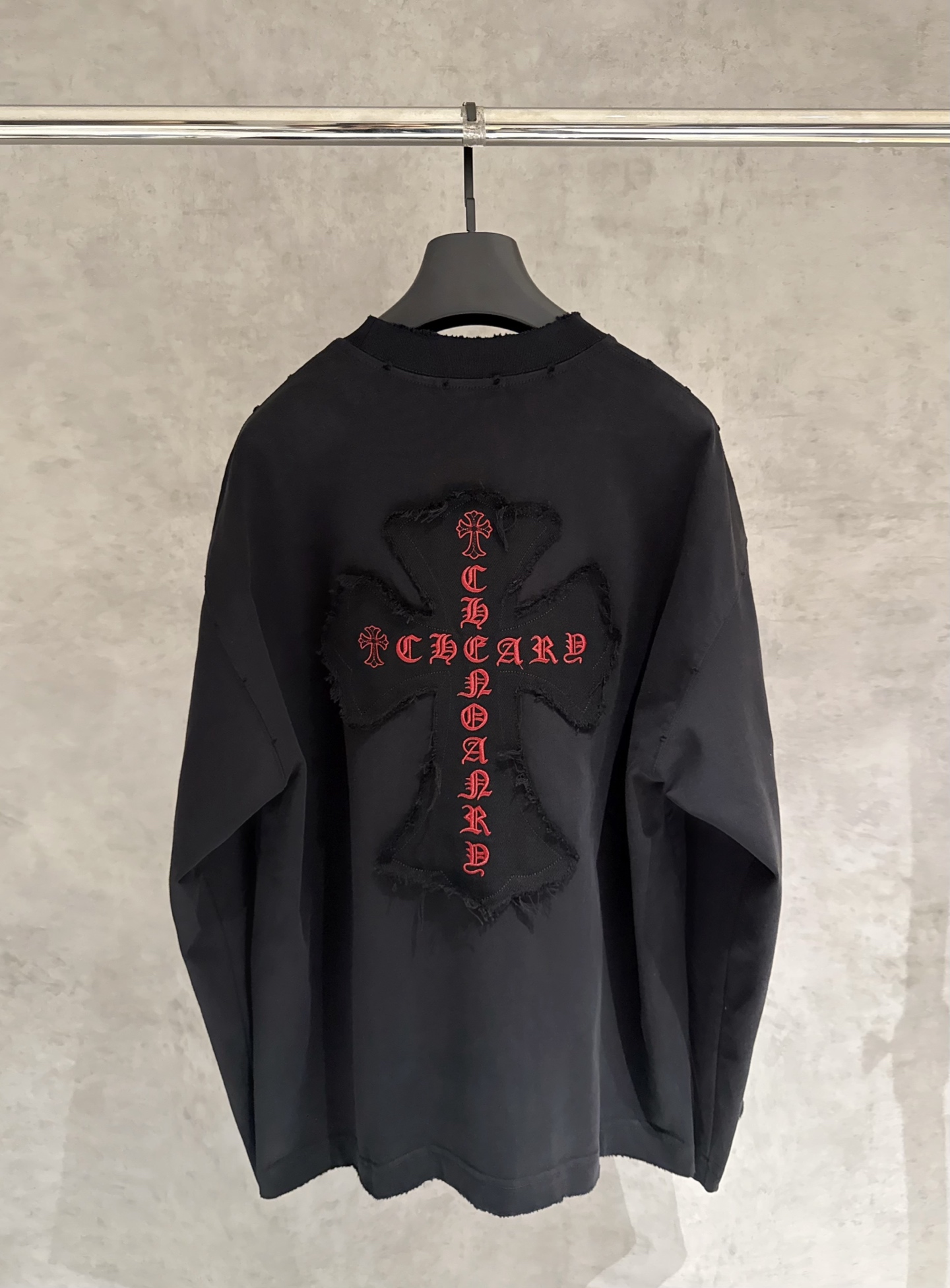 70_Chrome Heart Crewneck