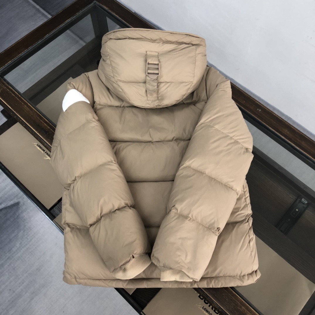 13_Burberry Down Jacket
