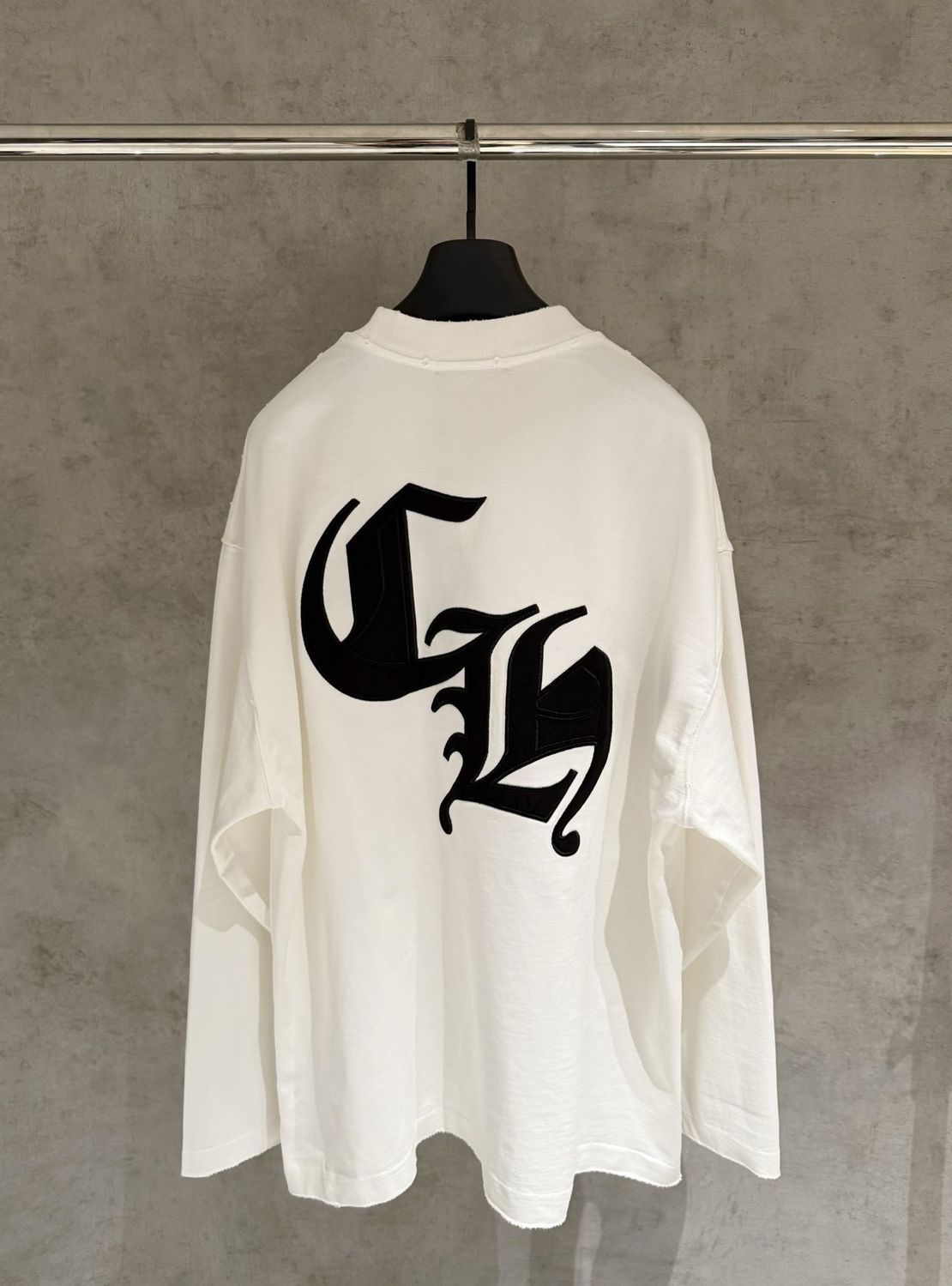 4_Chrome Heart Crewneck