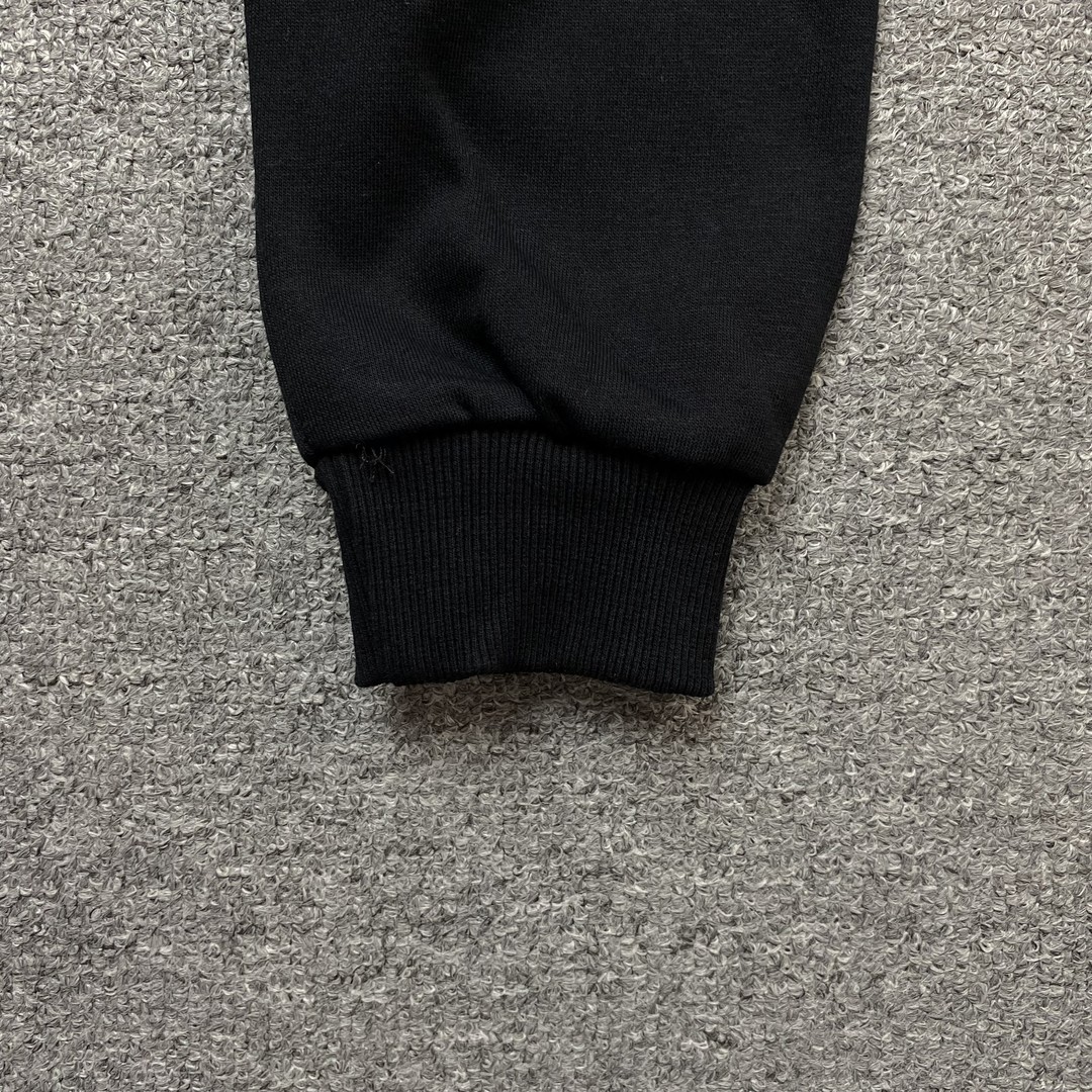 40_160  AMIRI Hoodie