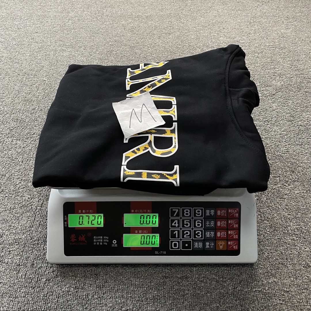 41_160  AMIRI Hoodie