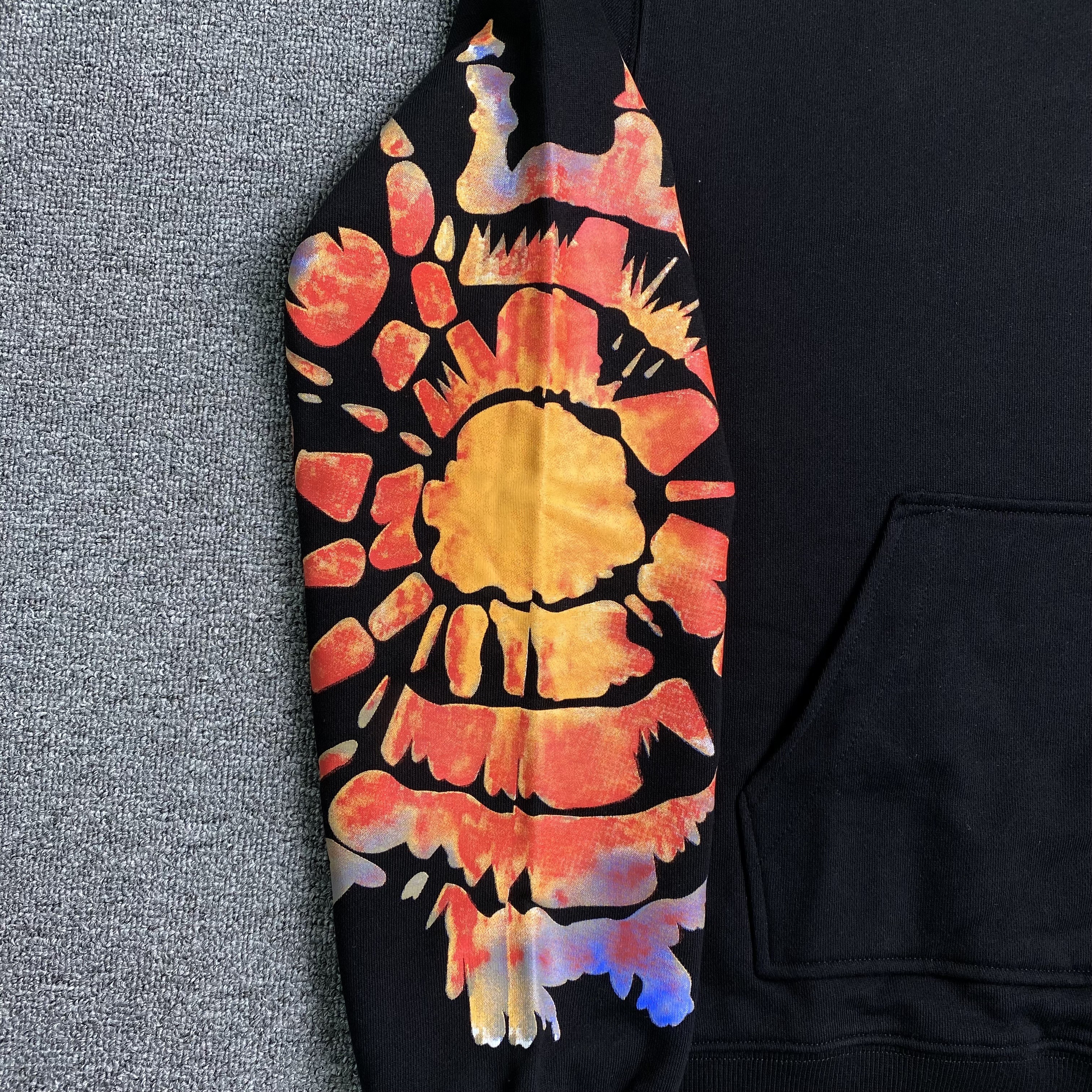 104_245 AMIRI Hoodie