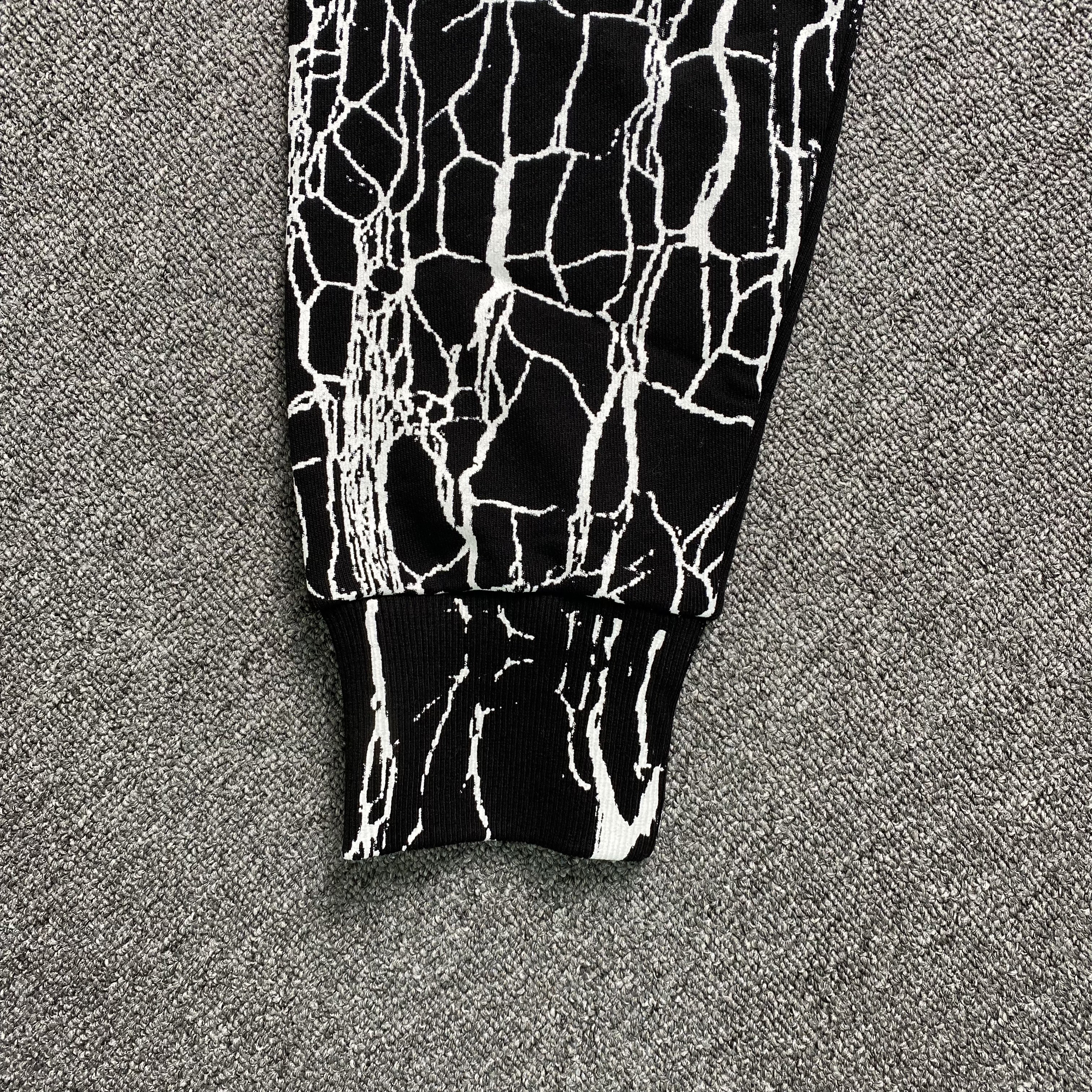 96_269 AMIRI Hoodie