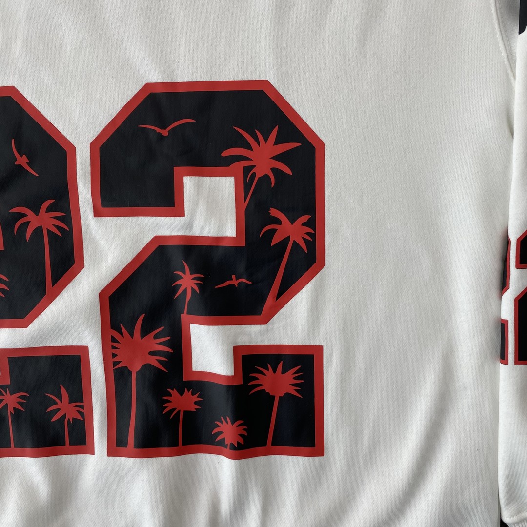 52_135 AMIRI   Crewneck