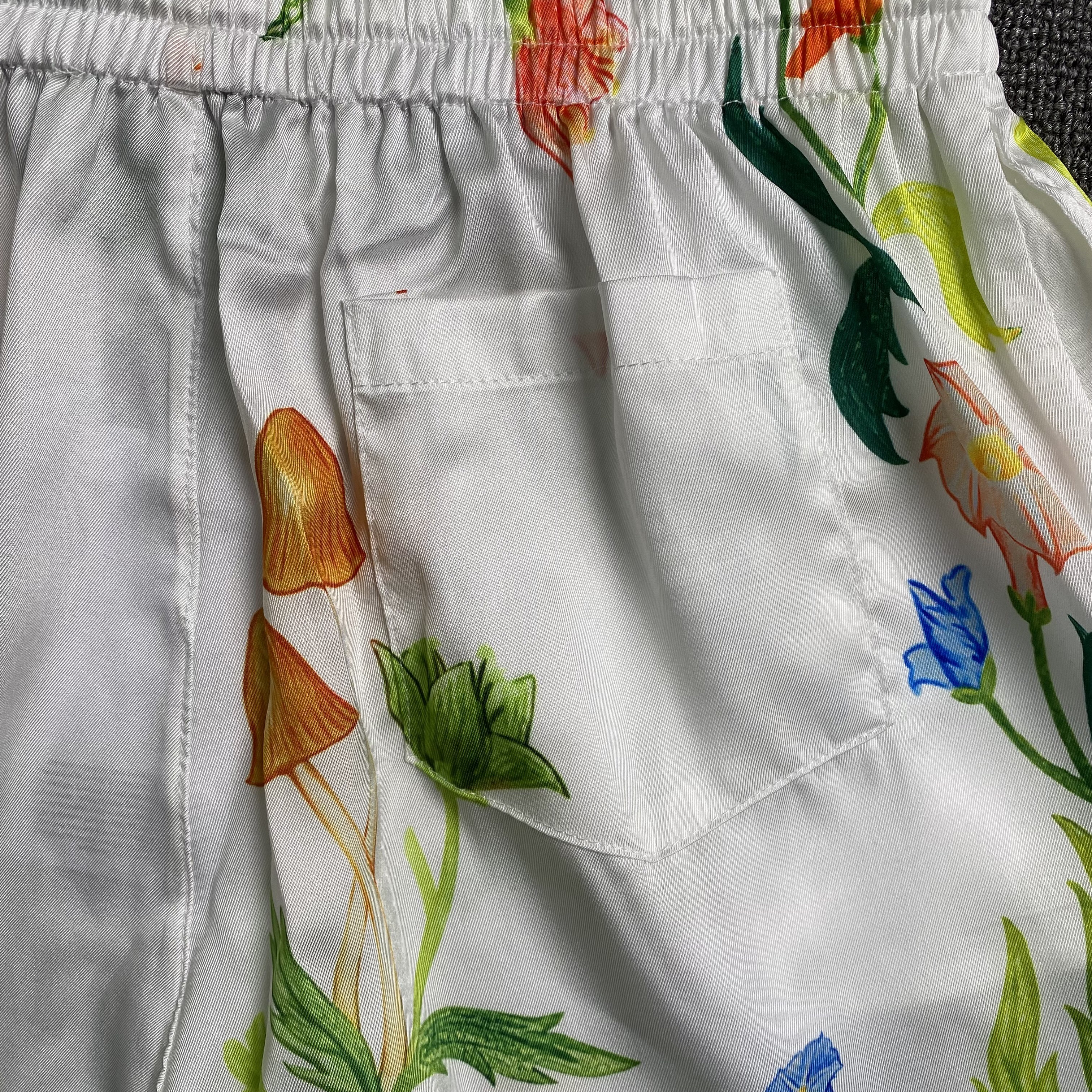 21_190  CASABLANCA Shorts