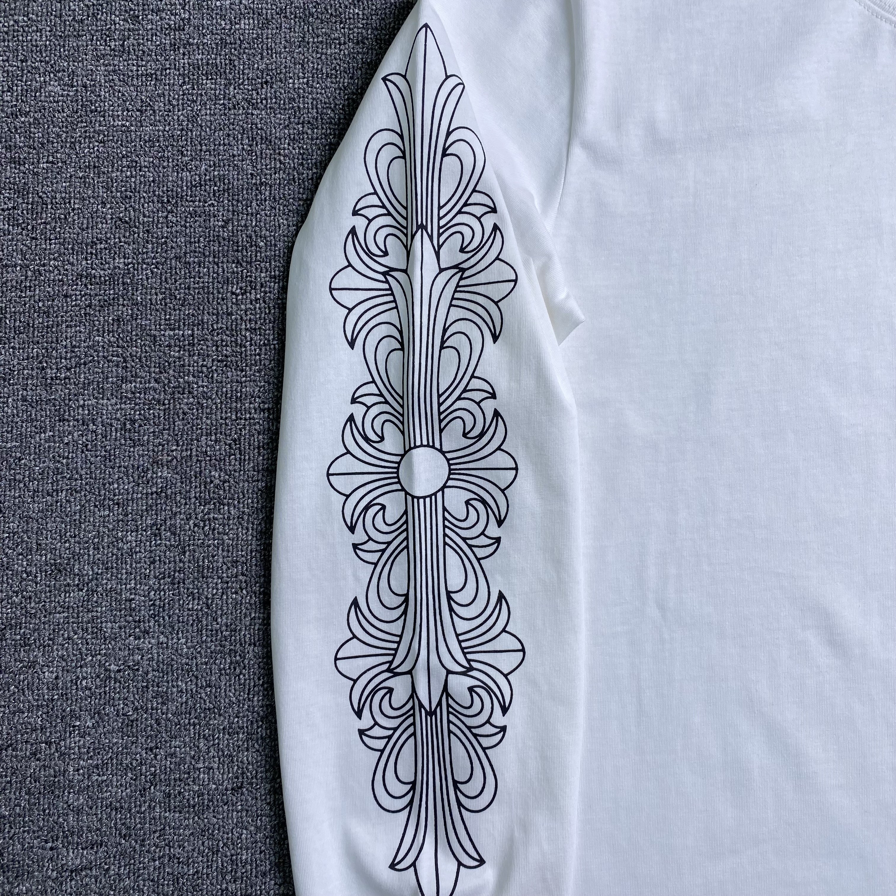 52_120  Chrome Hearts Long Sleeves