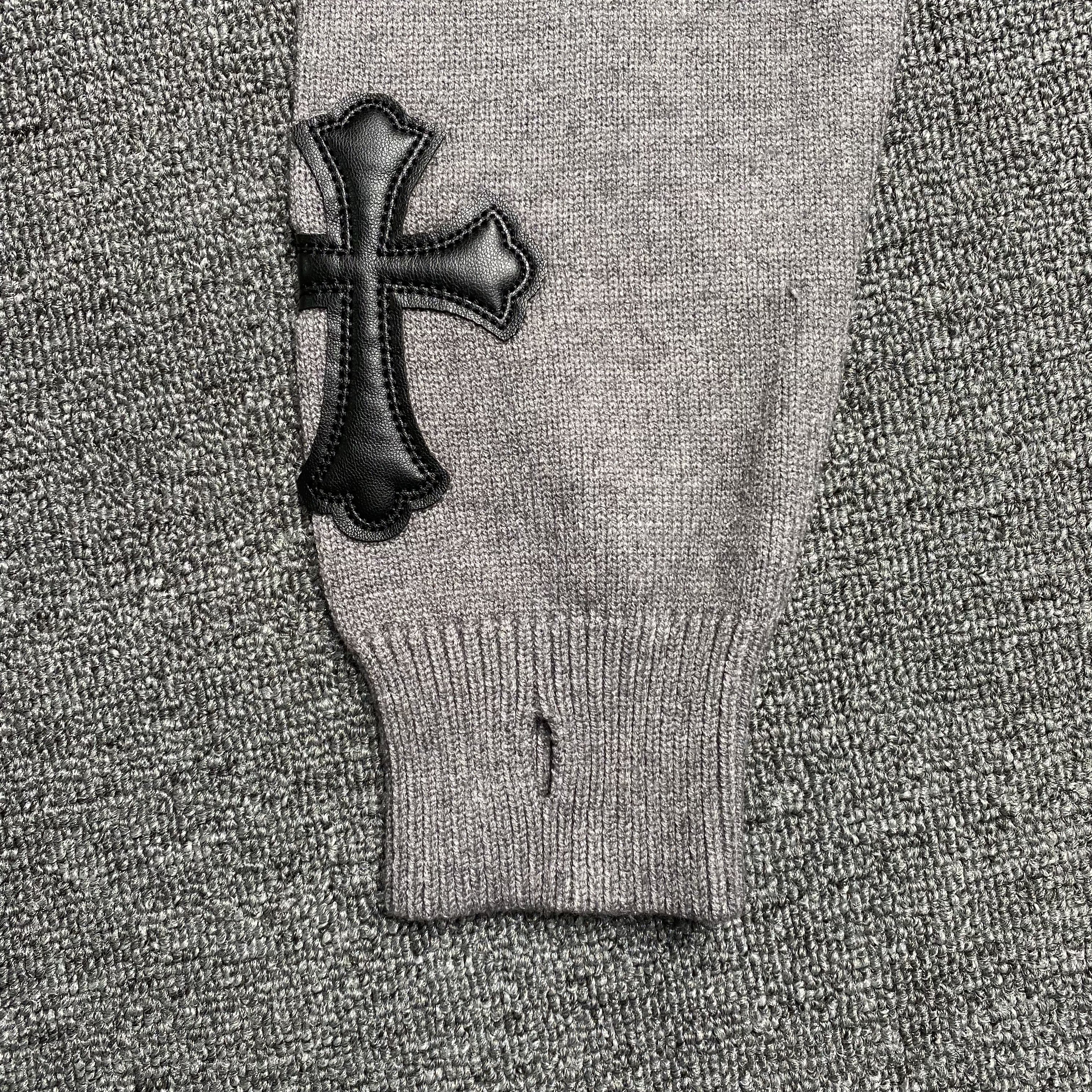 84_165 Chrome Hearts  Sweater