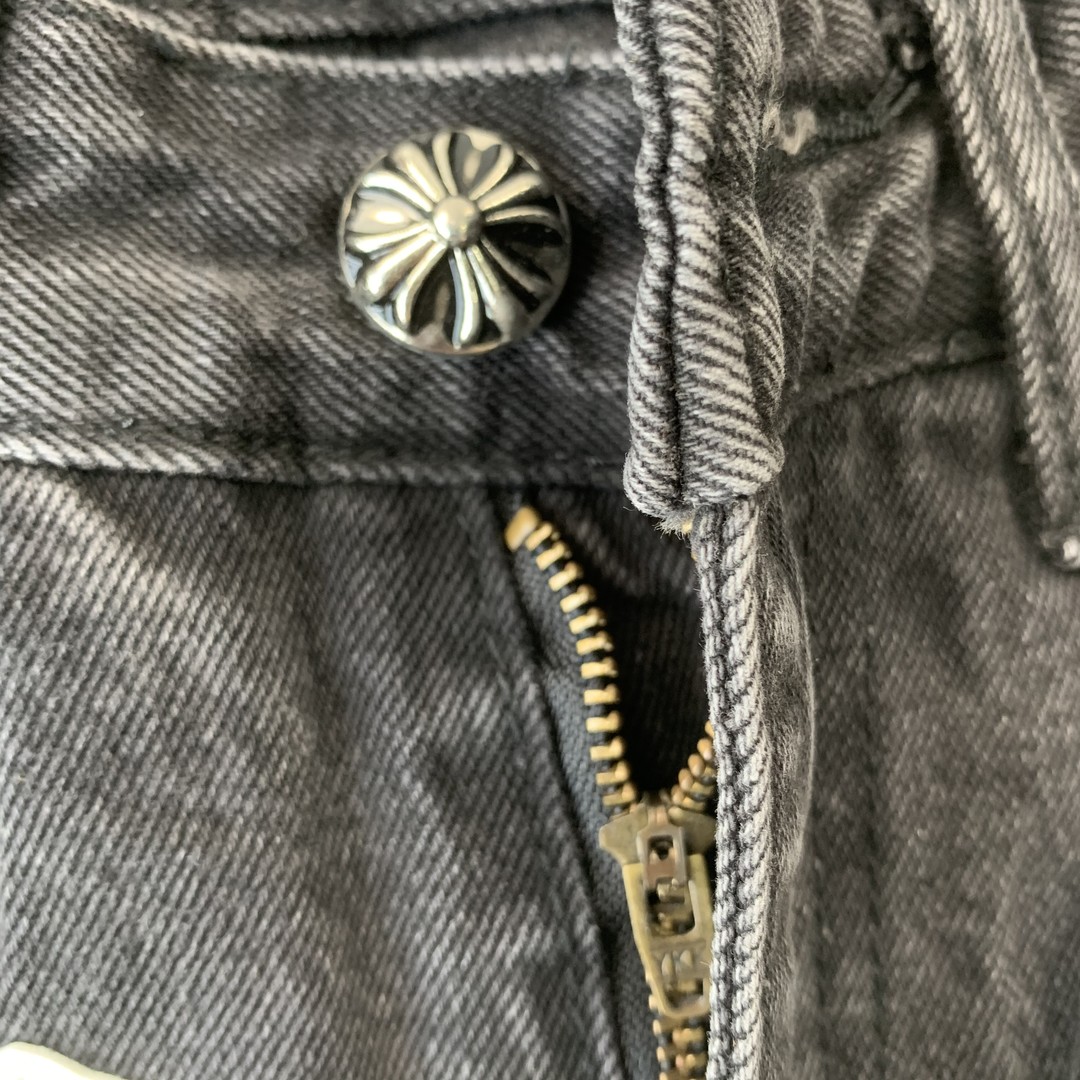 18_208  Chrome Hearts  Pants