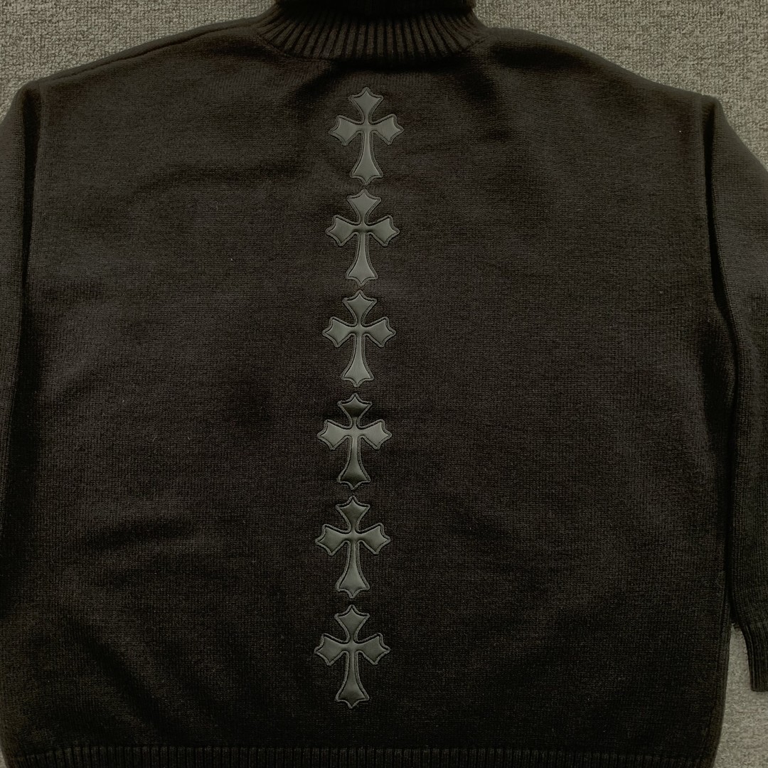 77_ 180 Chrome Hearts  Sweater