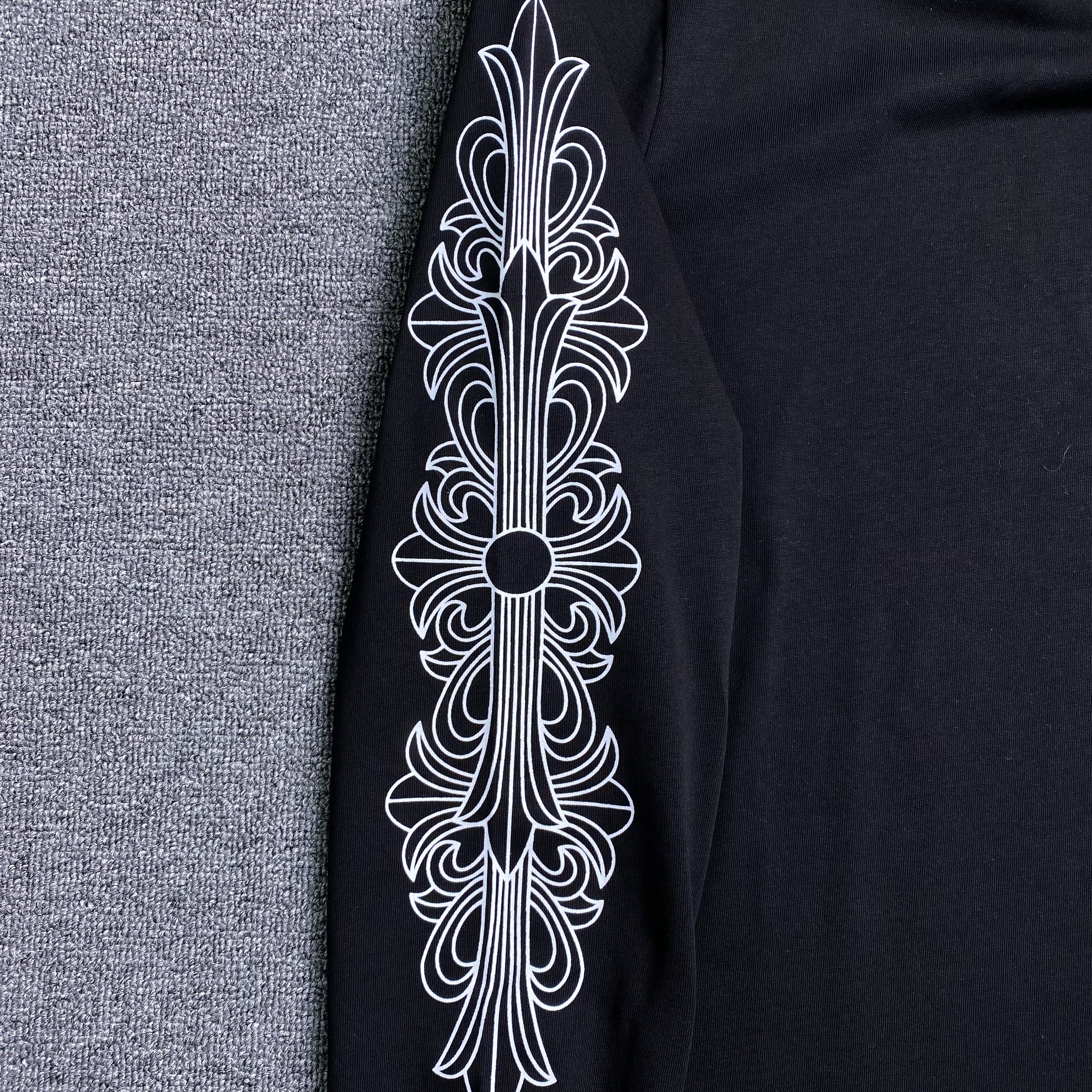 52_120  Chrome Hearts Long Sleeves