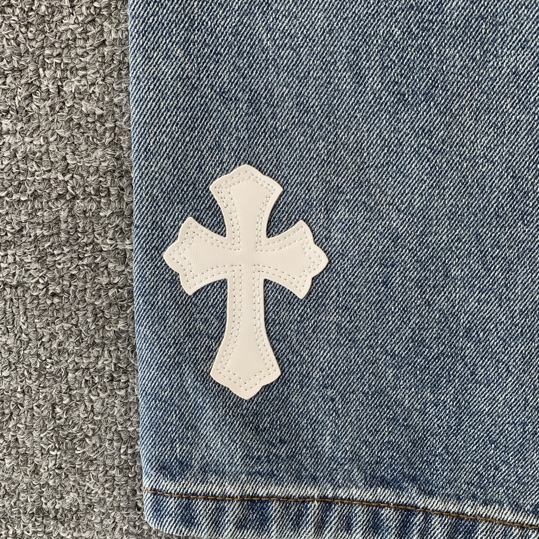 16_208  Chrome Hearts  Pants