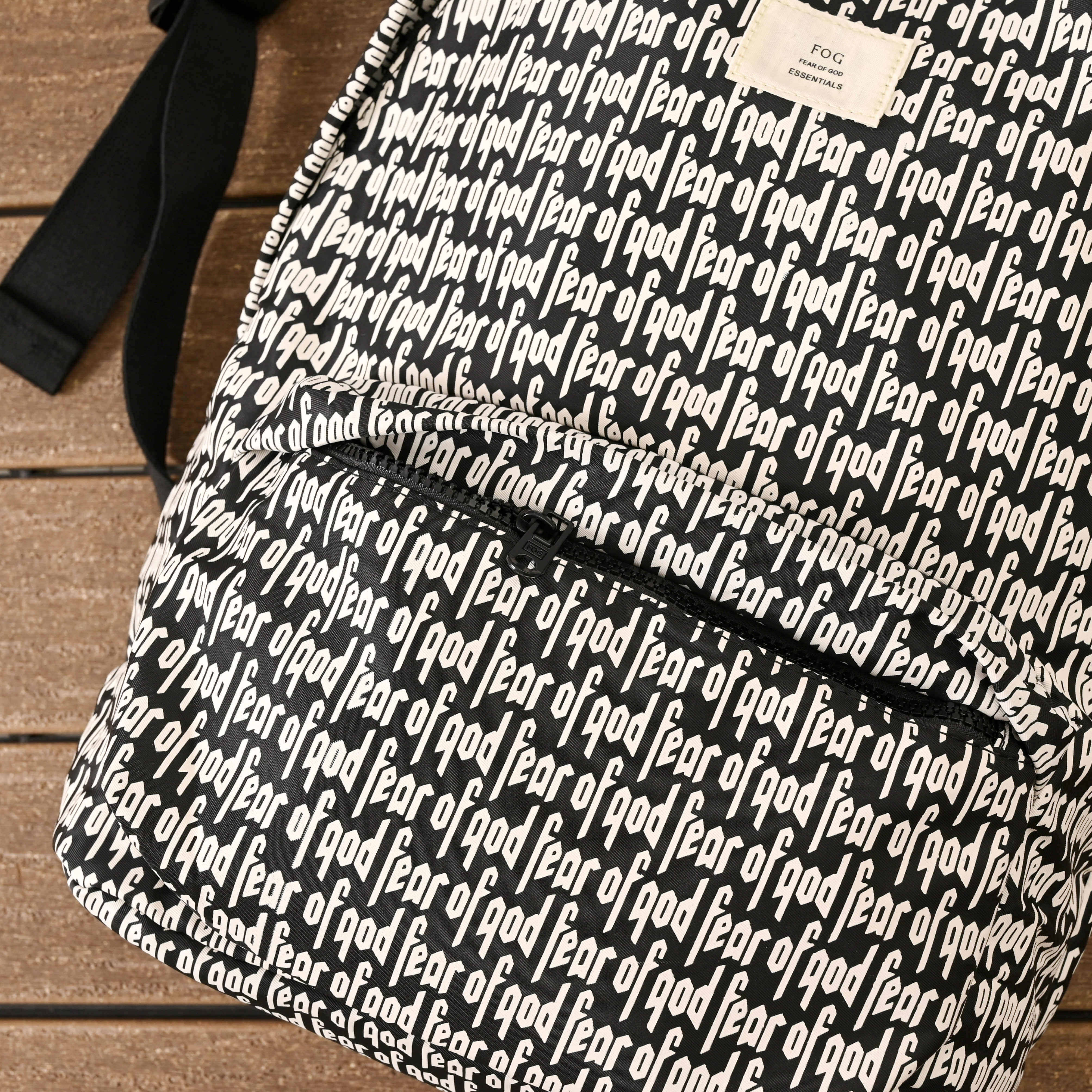 107_128 FEAR OF GOD BAG