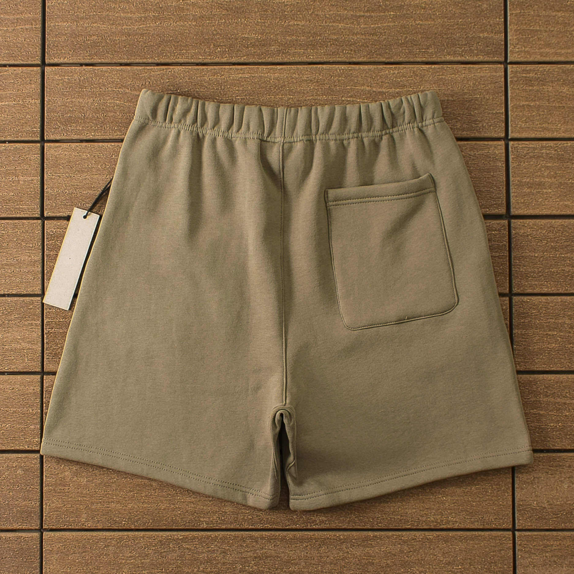 84_138 FEAR OF GOD SHORTS