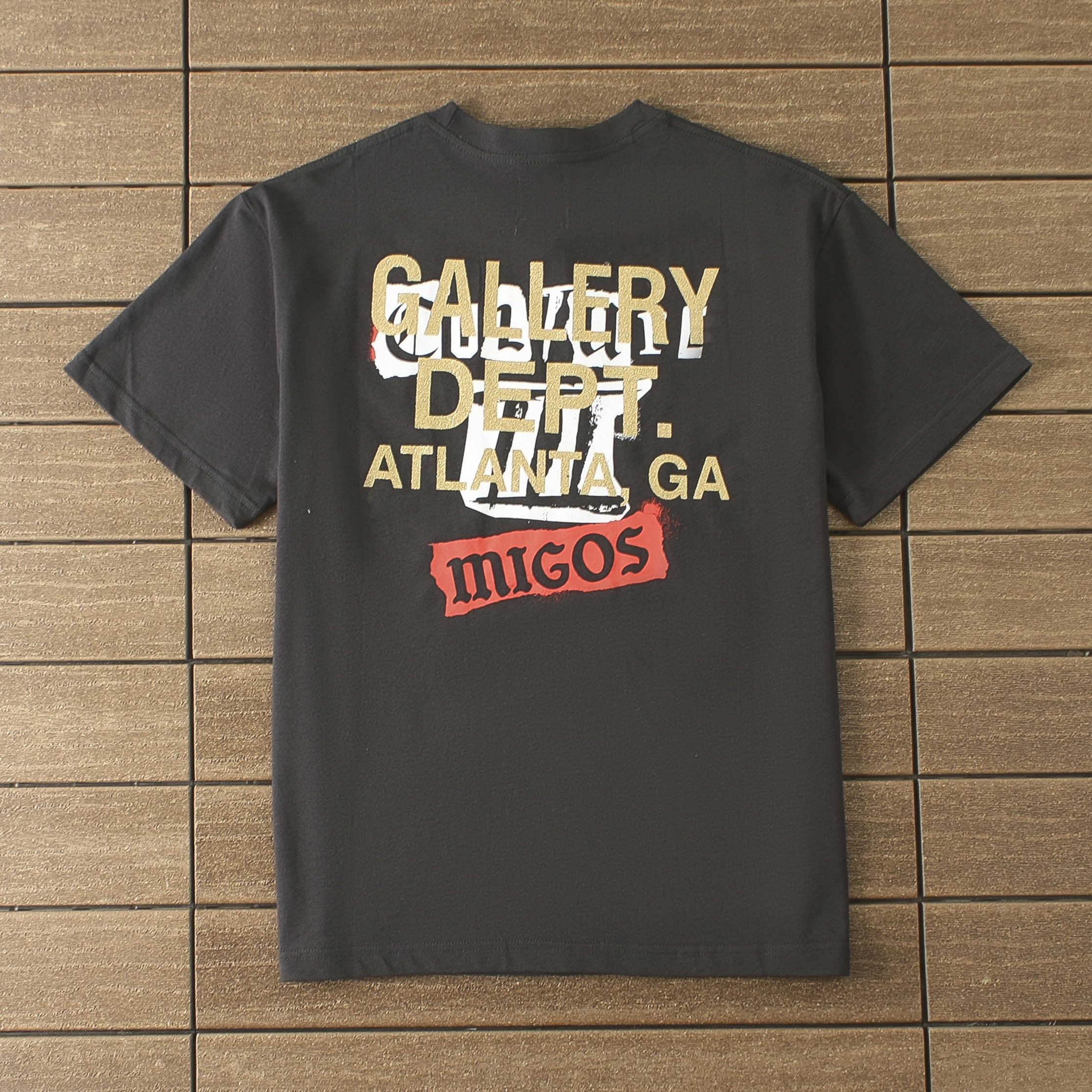 83_118 GALLERY DEPT T-shirt