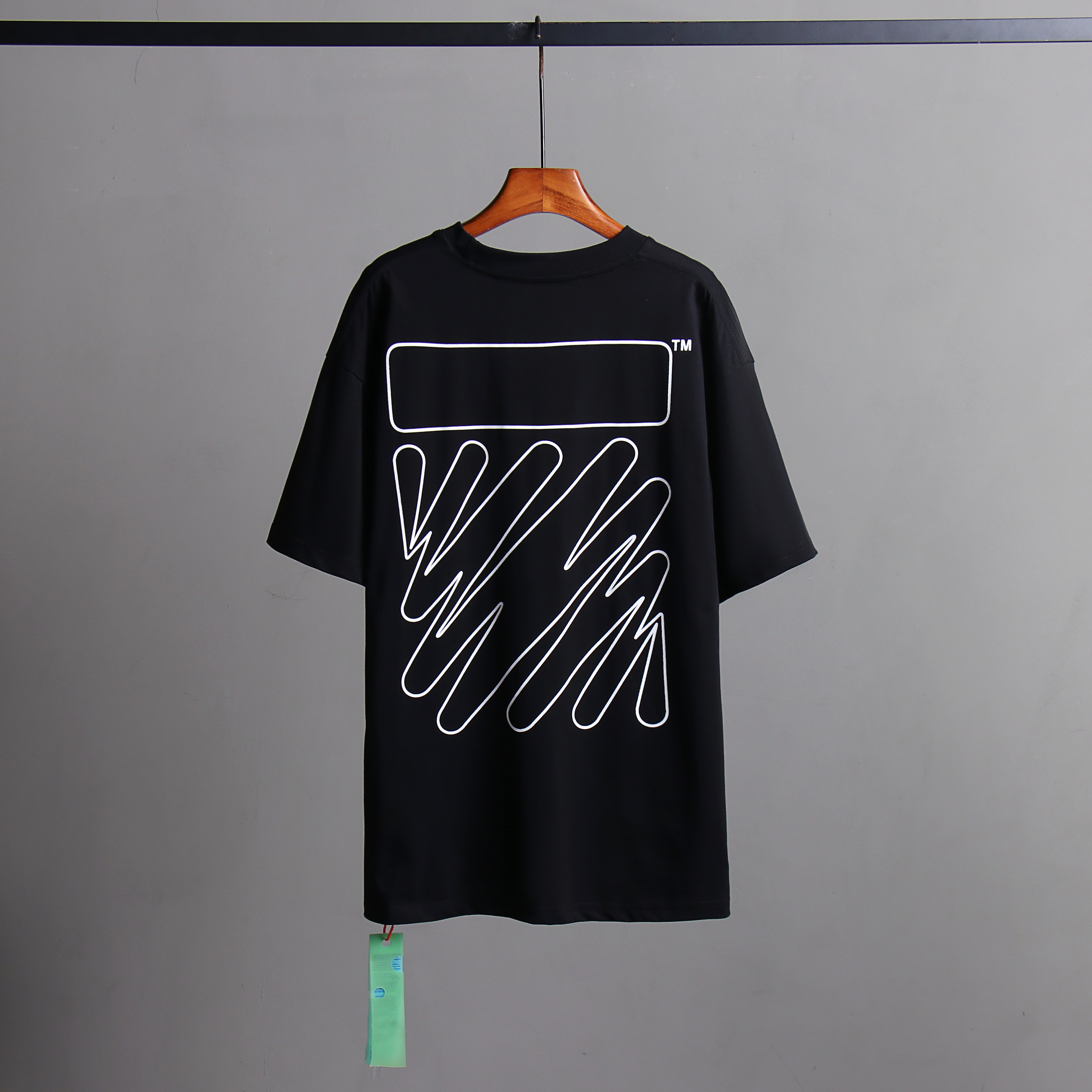 7_9874 Off-White T-shirt