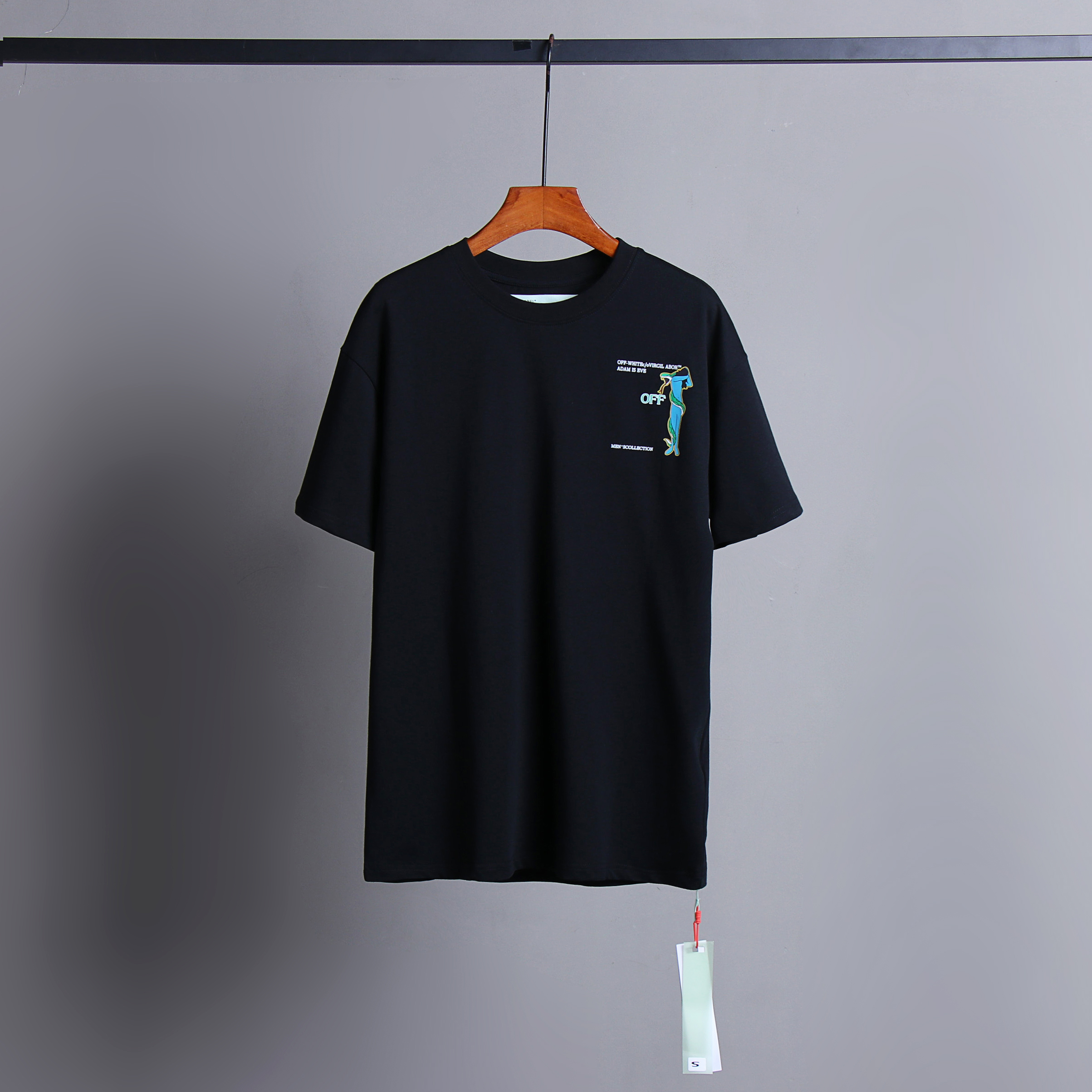 82_2082 Off-White T-shirt