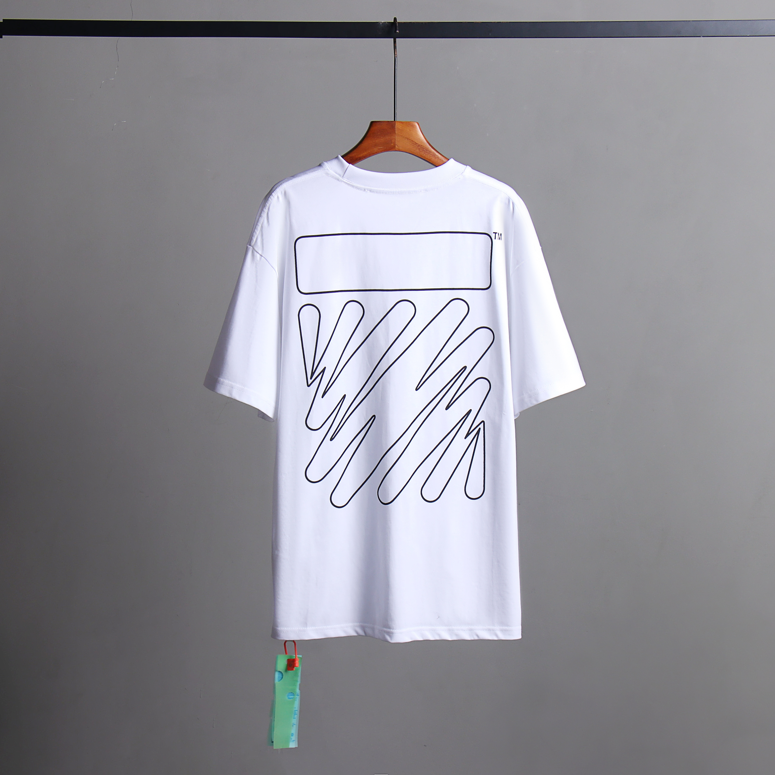 7_9874 Off-White T-shirt