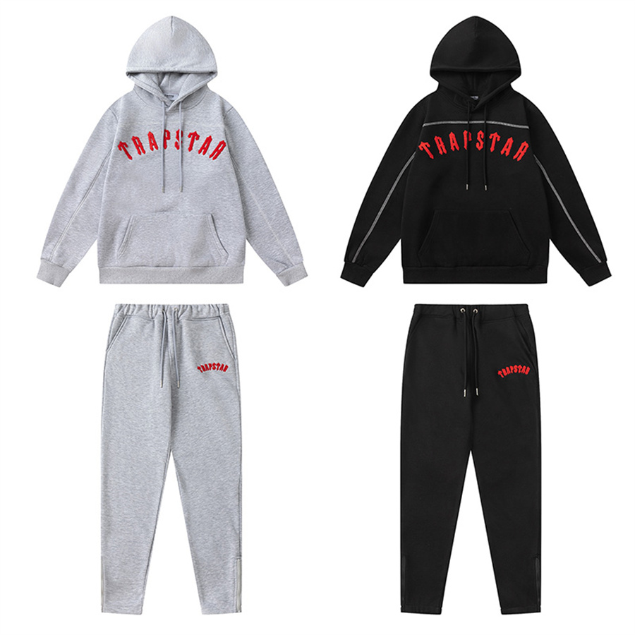 43_139 Trapstar Tracksuit