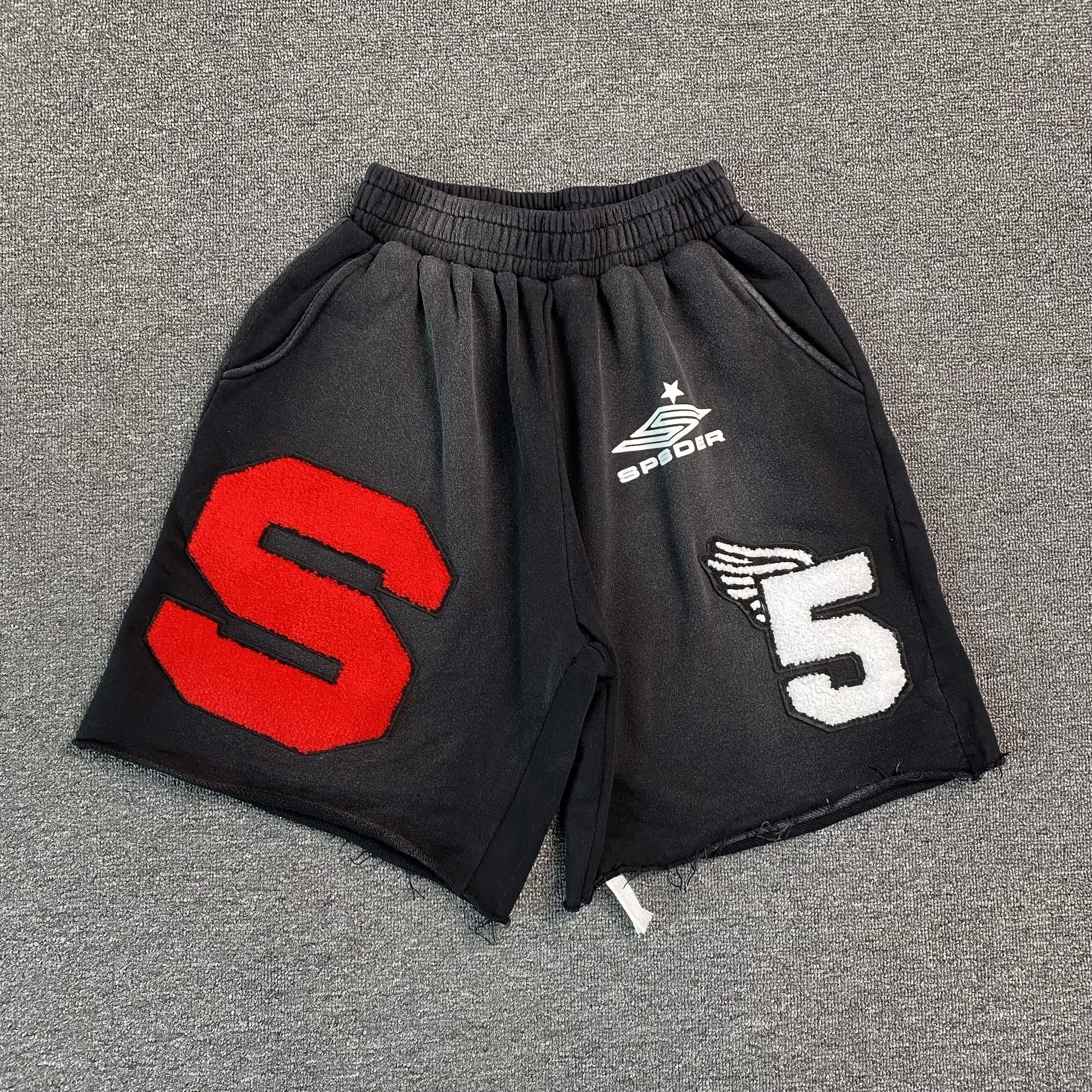 15_180 spider Shorts