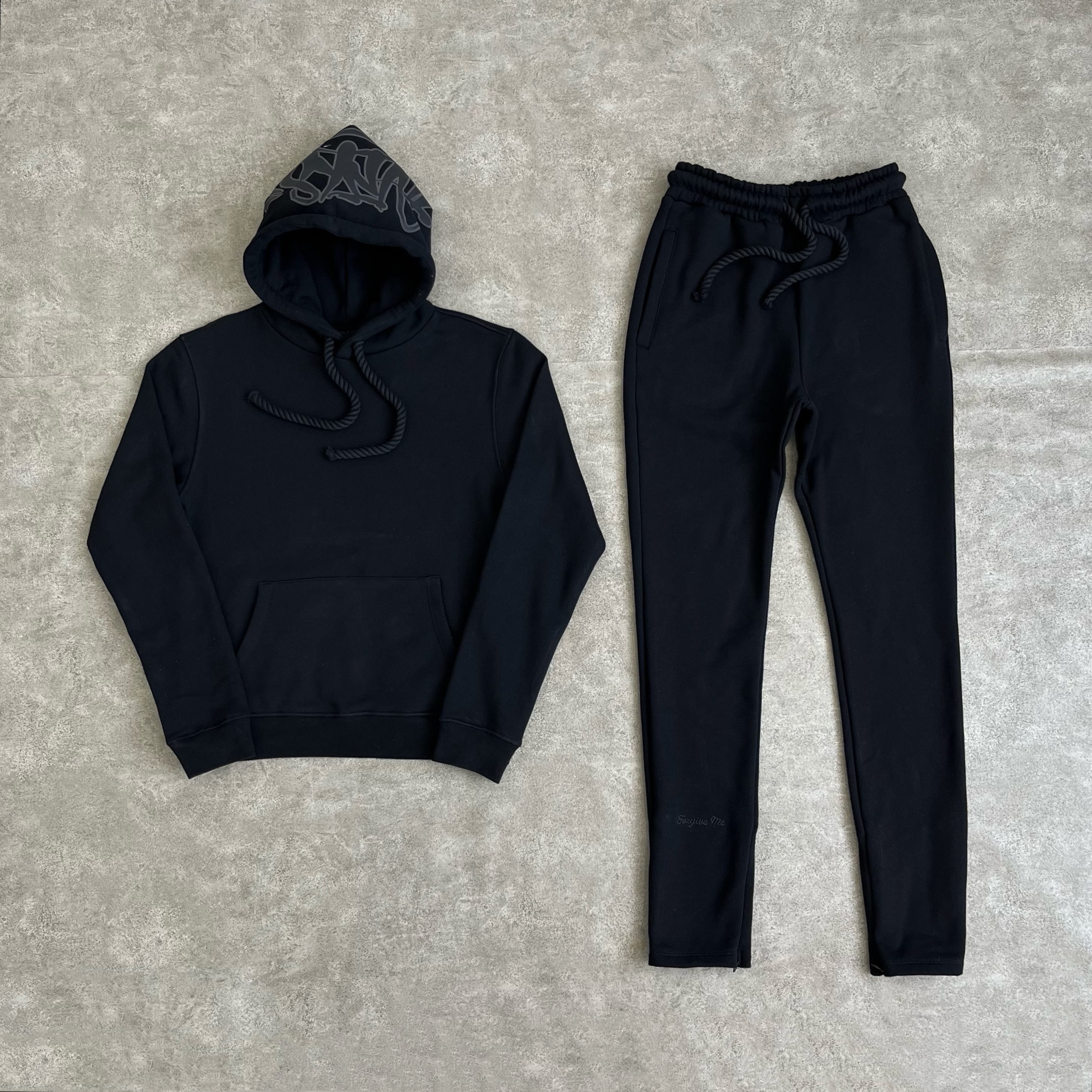 10_Syna World Tracksuit