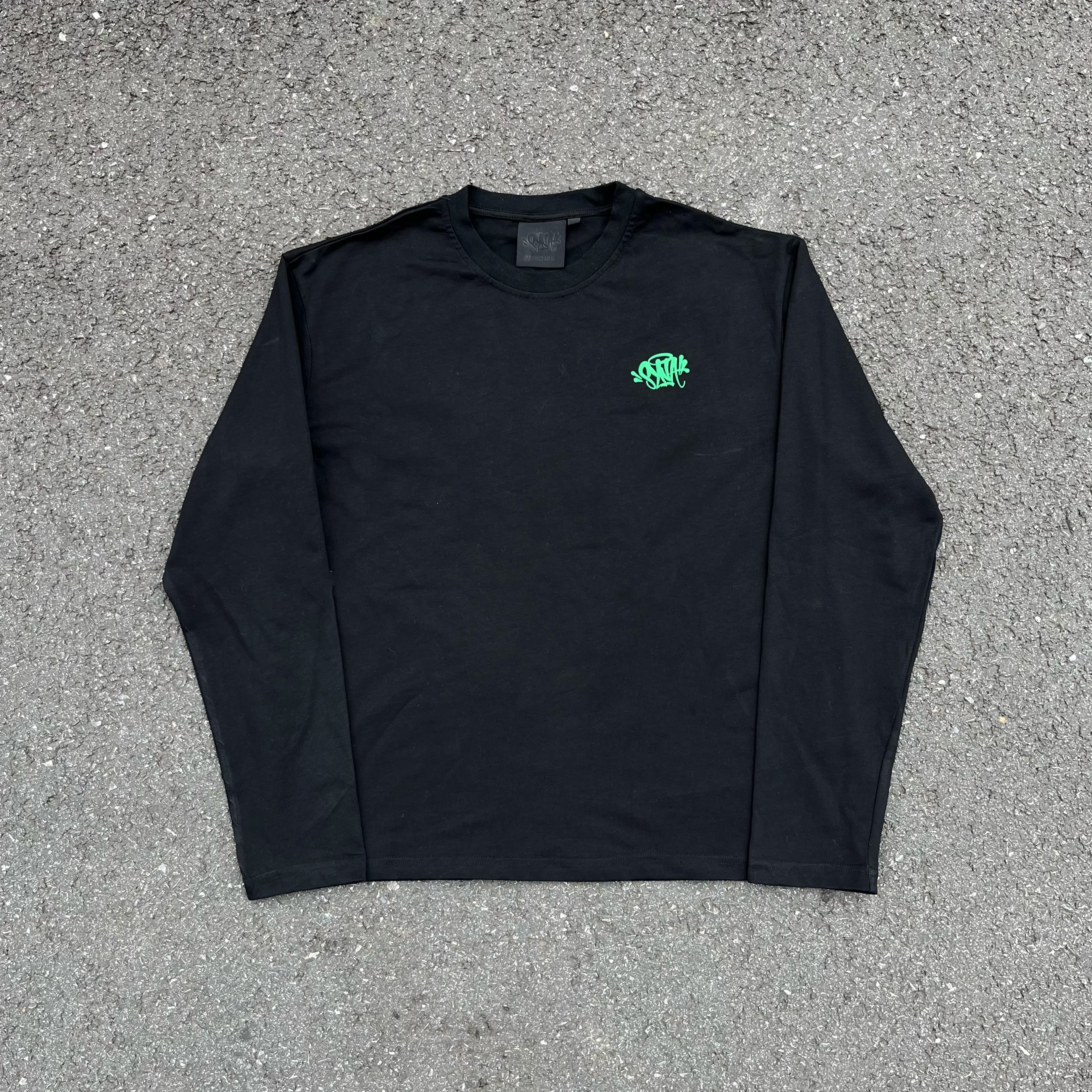 6_Syna World Crewneck