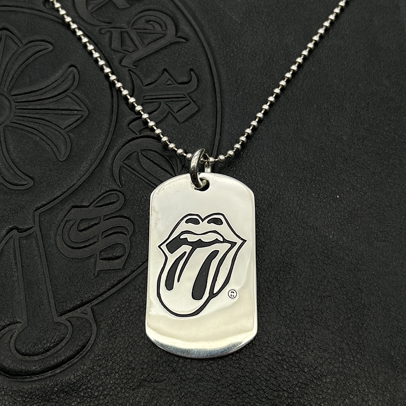 21_Chrome Heart Necklace