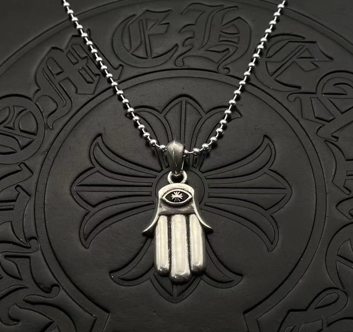 20_Chrome Heart Necklace