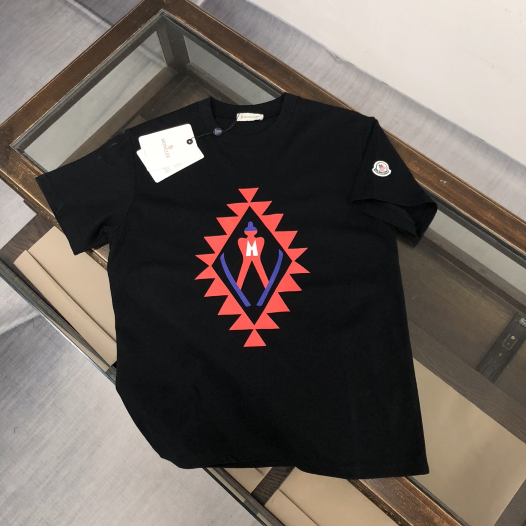 30_Moncler T-shirt