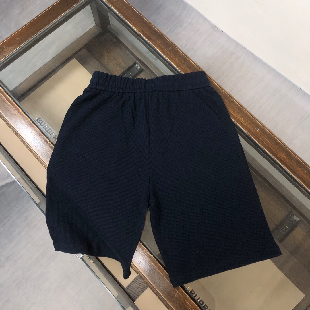 81_Fendi Shorts