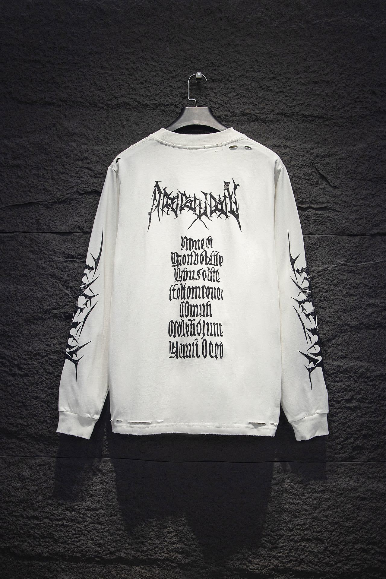 56_Balenciaga Long sleeves