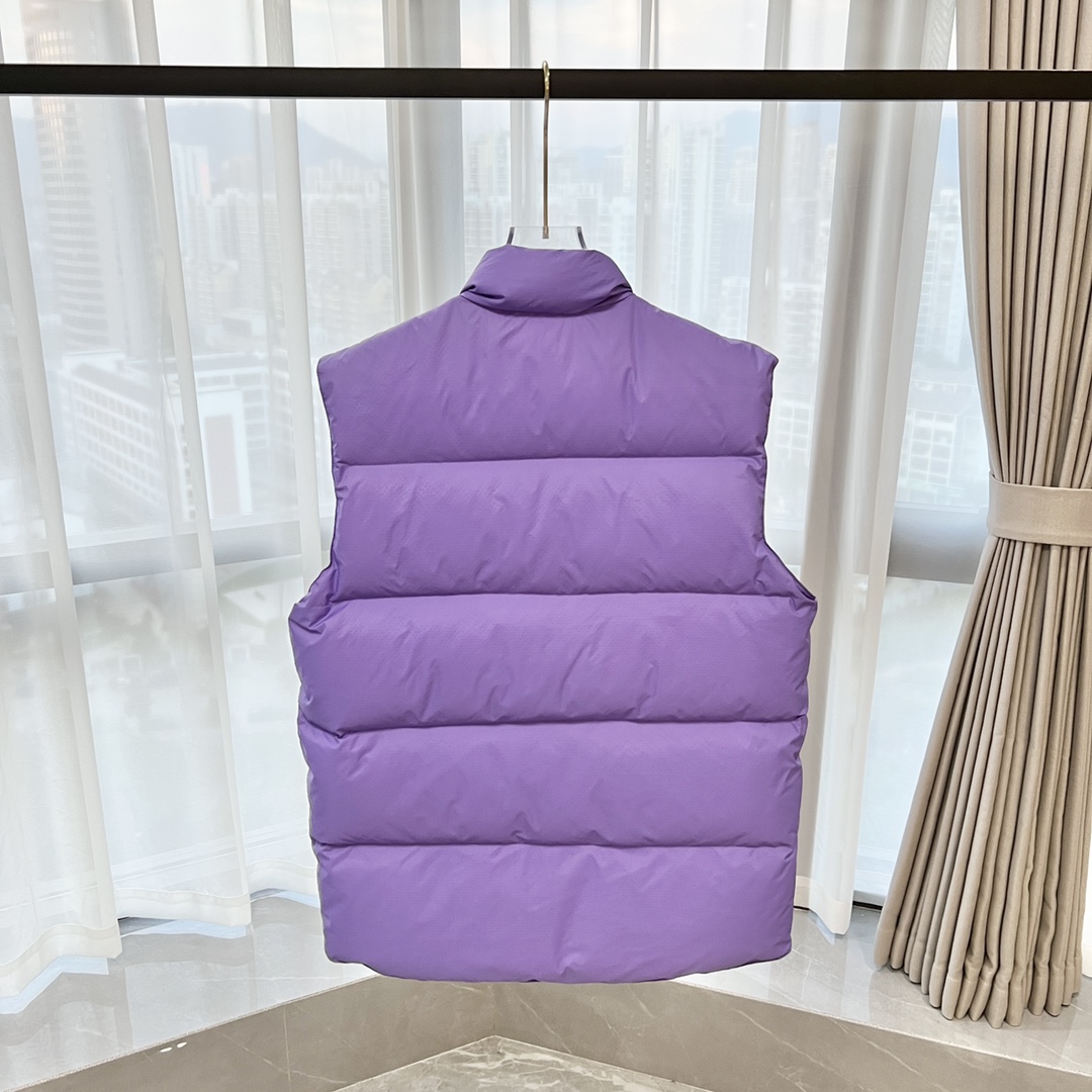 [NFC Version]97_Canada Goose Vest