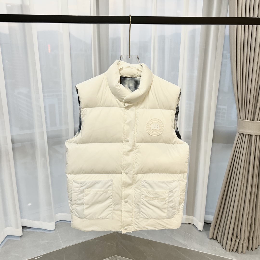 [NFC Version]96_Canada Goose Vest
