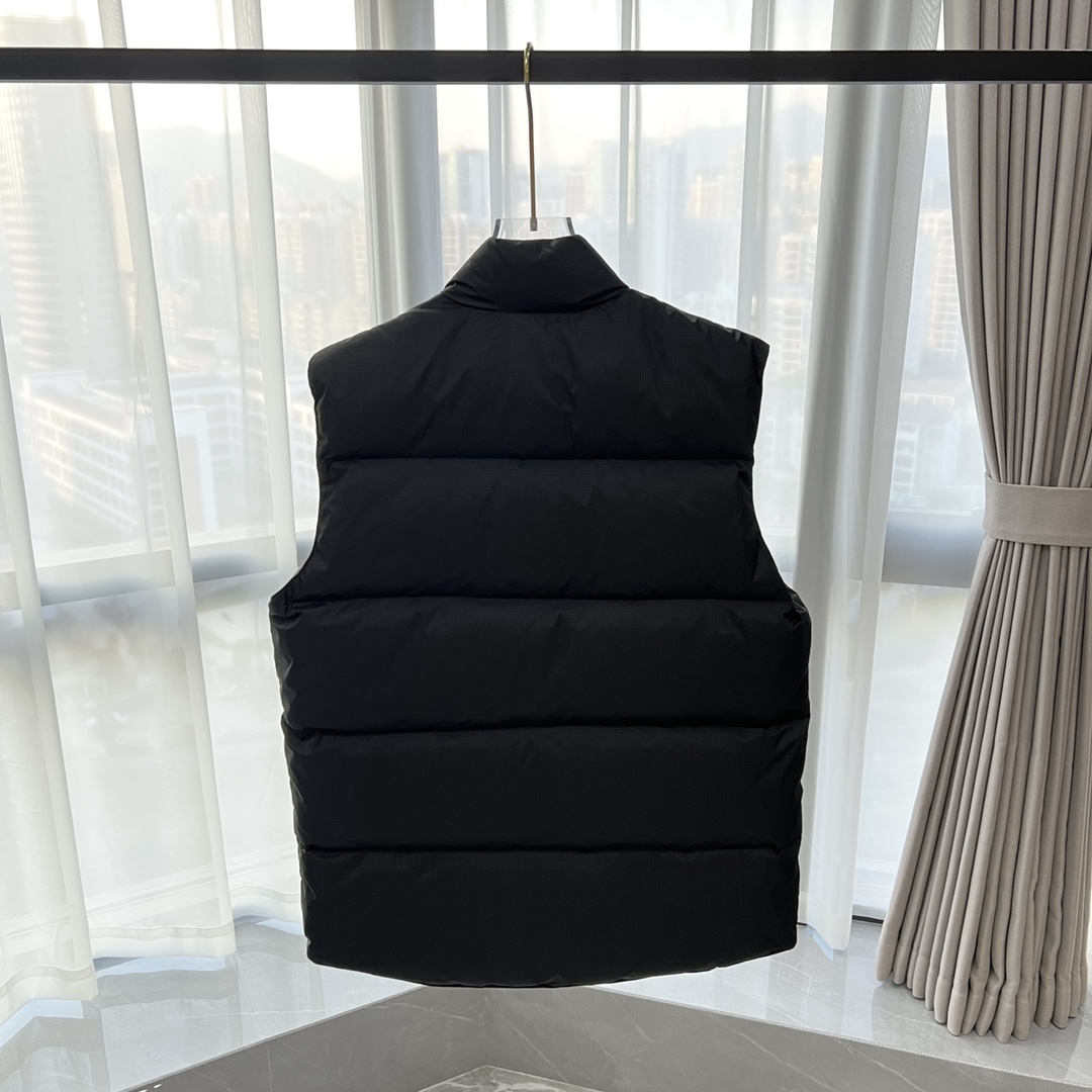 [NFC Version]95_Canada Goose Vest