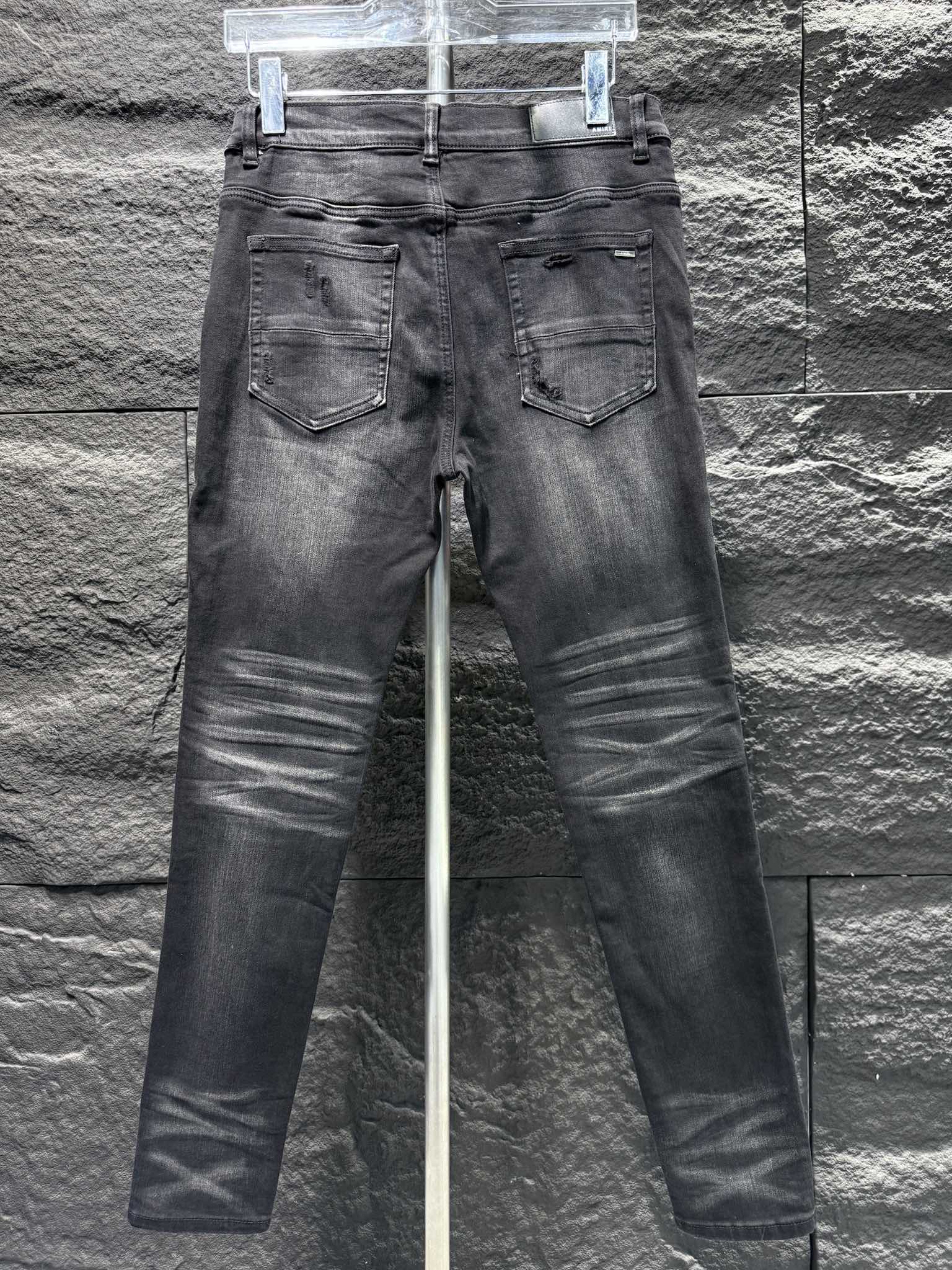 75_Amiri Jeans