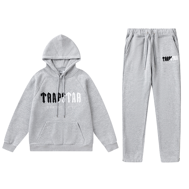 67_Trapstar Tracksuit
