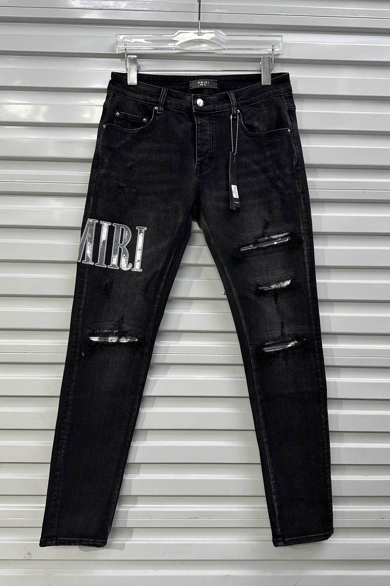 72_Amiri Jeans