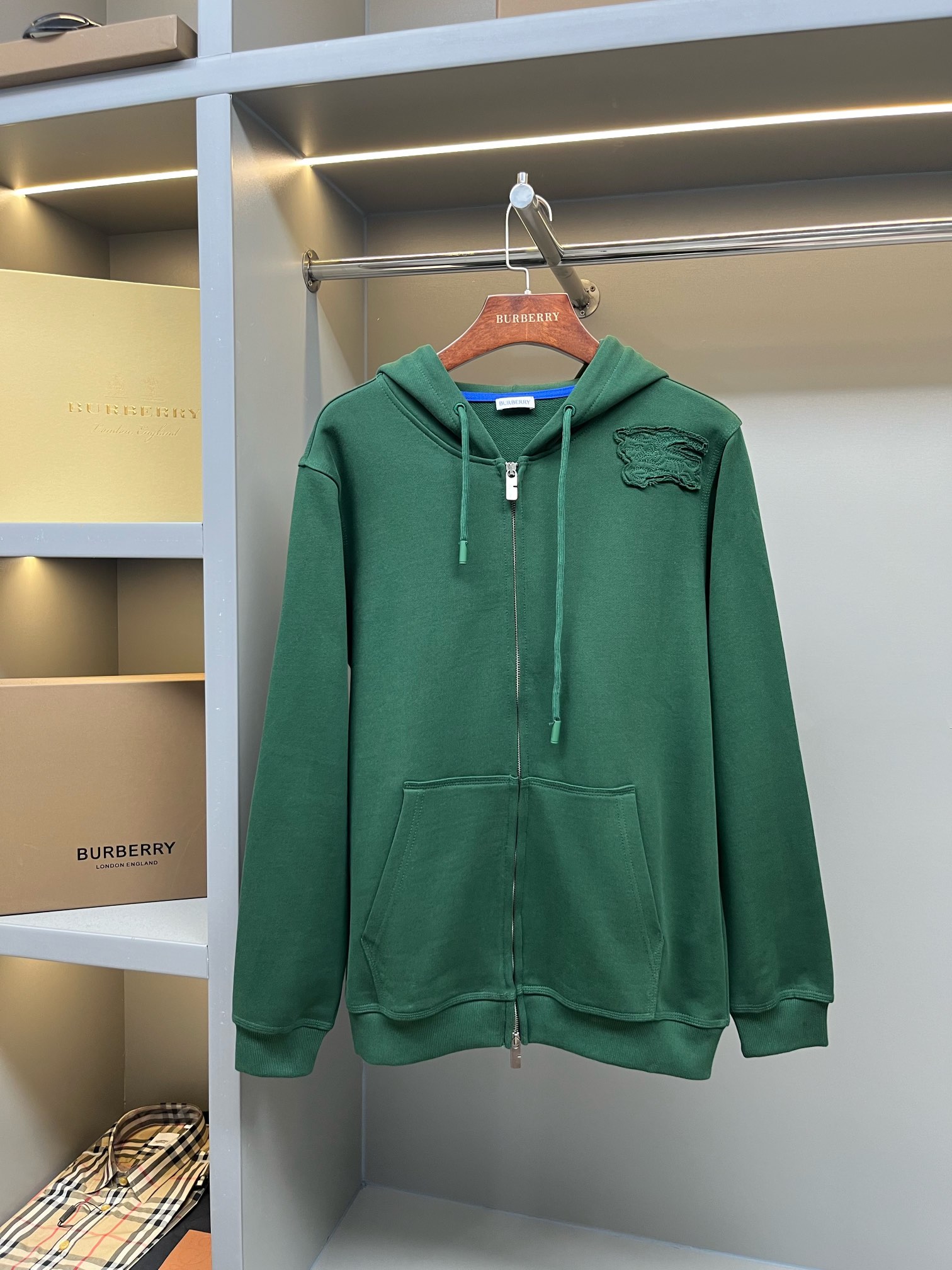 27_Burberry Tracksuit