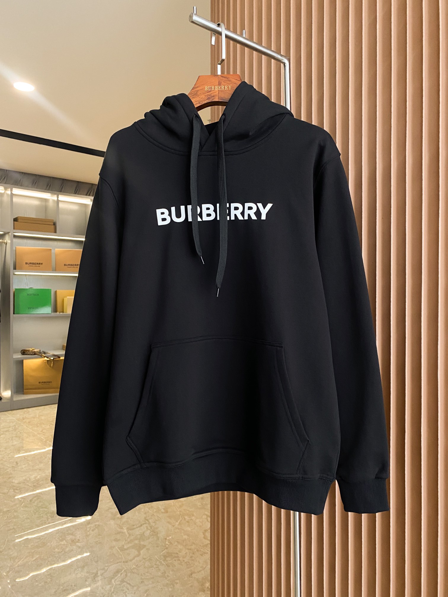12_Burberry Hoodie