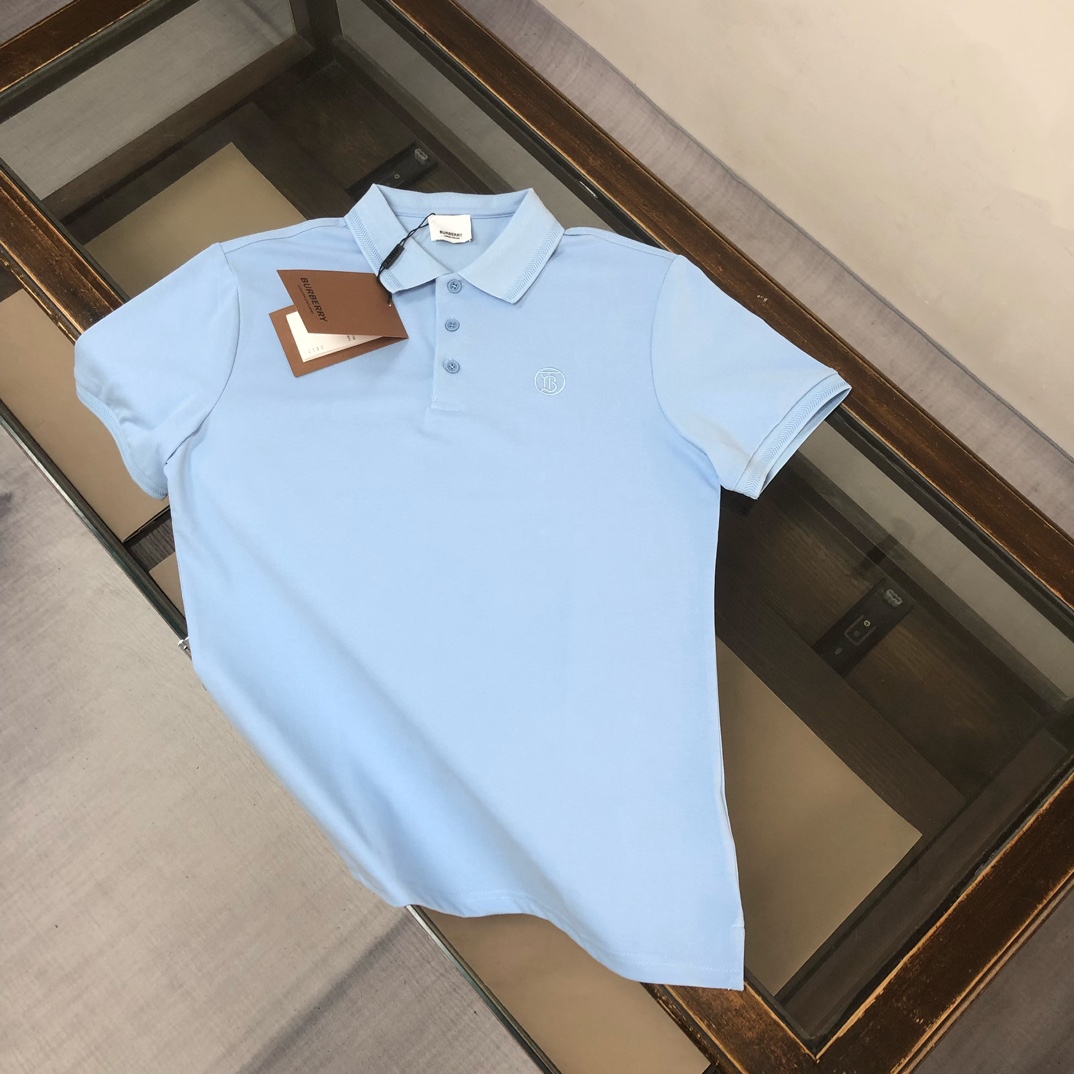 48_Burberry Polo