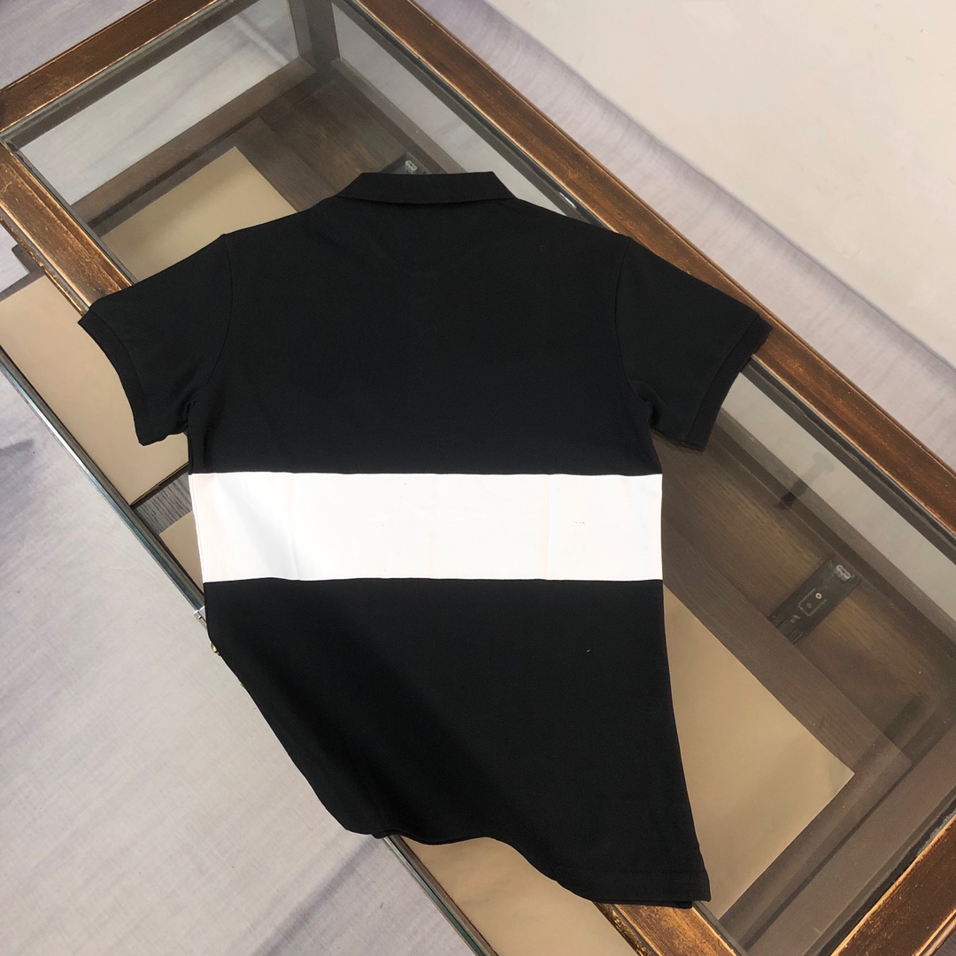51_Burberry Polo