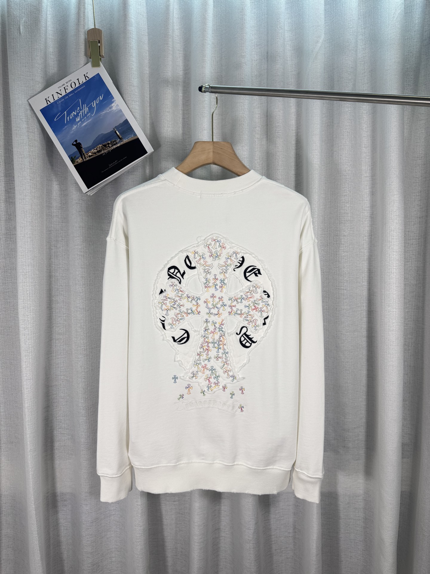 38_Chrome Heart Crewneck