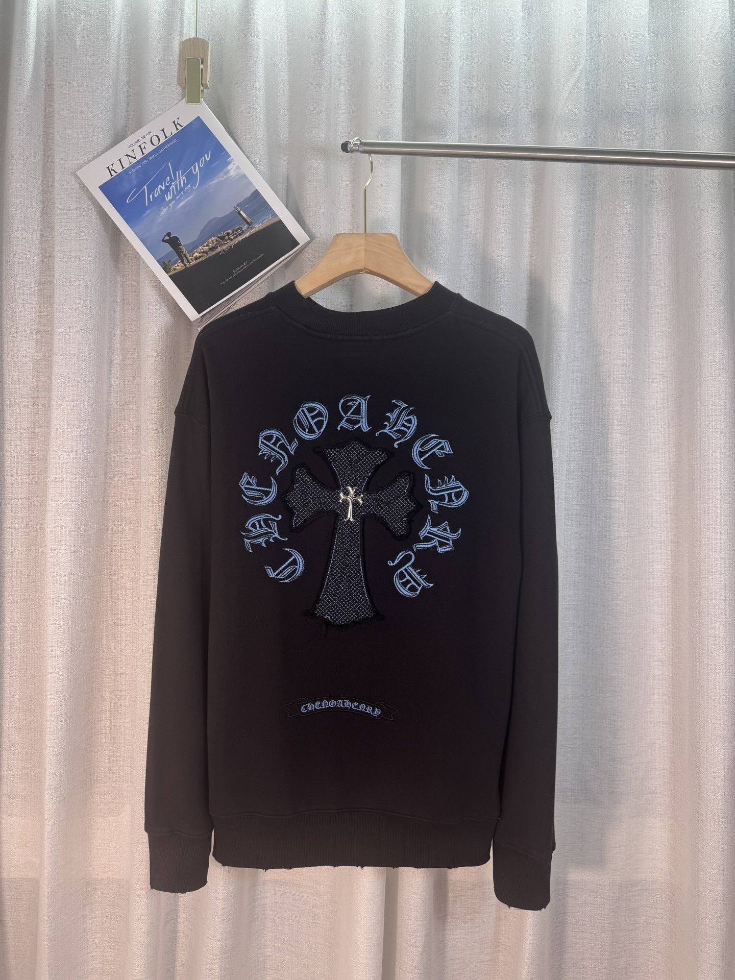 35_Chrome Heart Crewneck