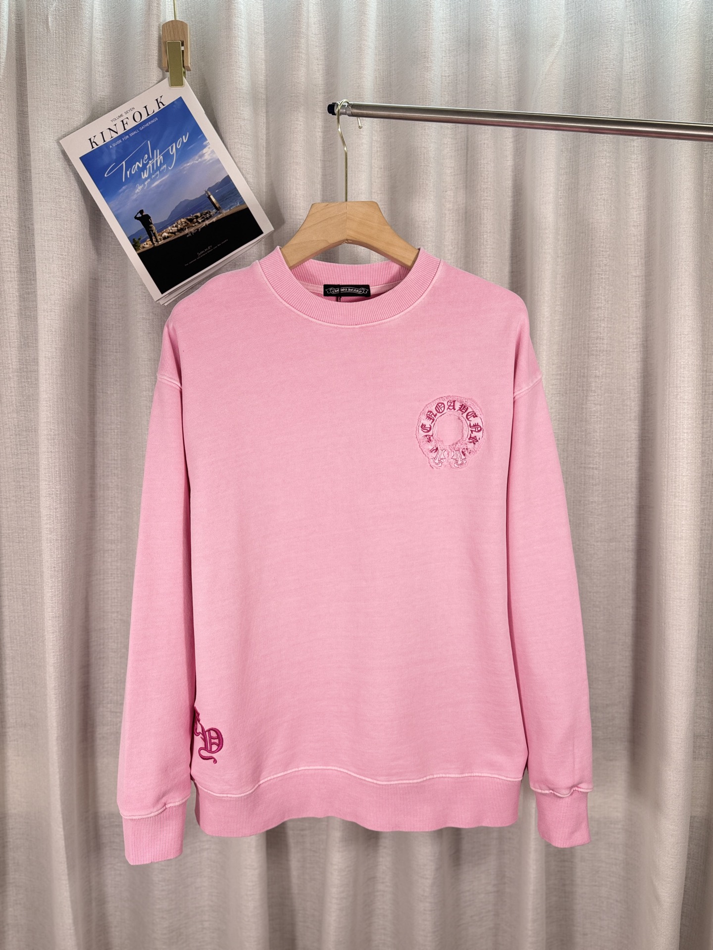 40_Chrome Heart Crewneck