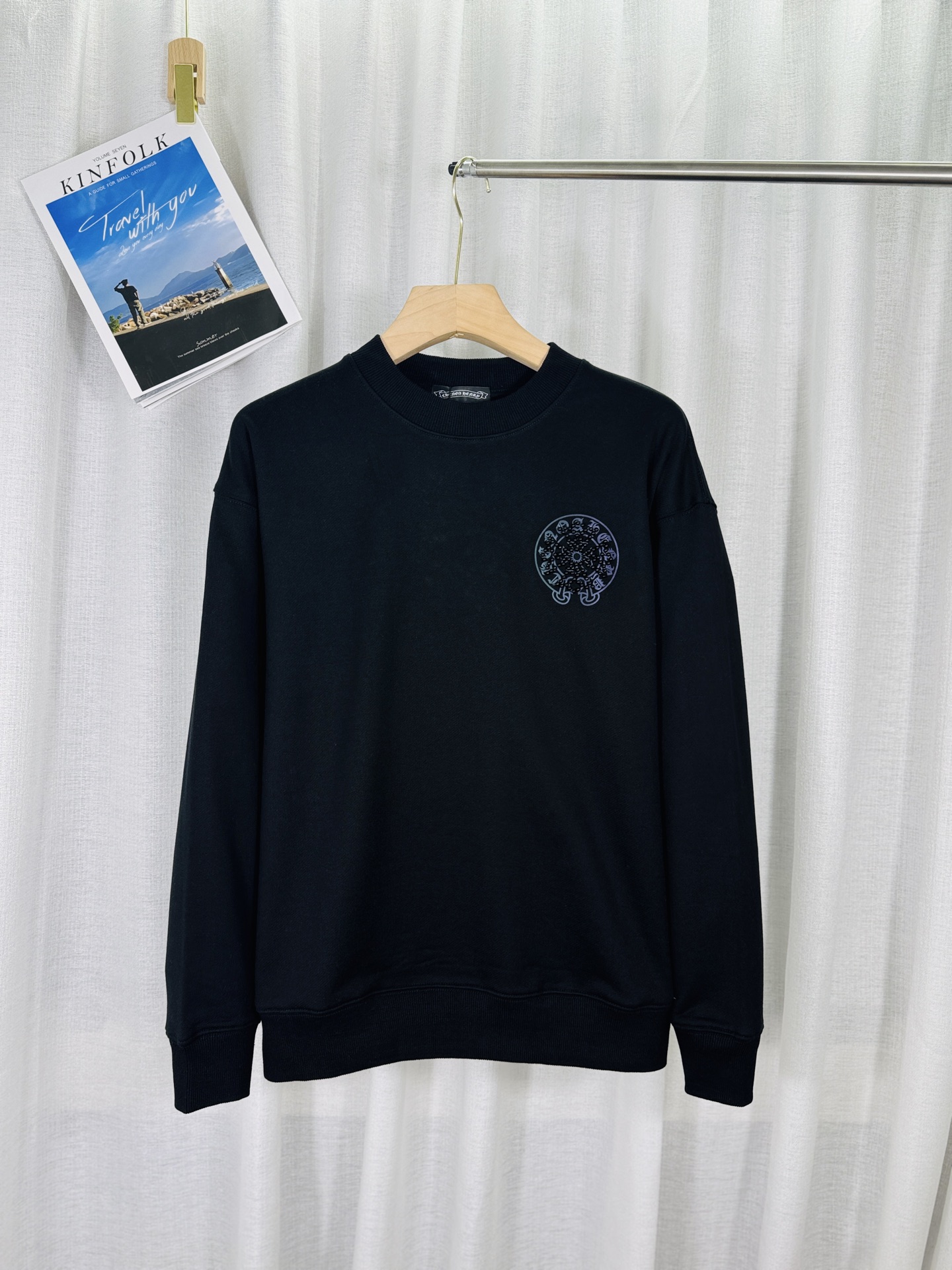 23_Chrome Heart Crewneck