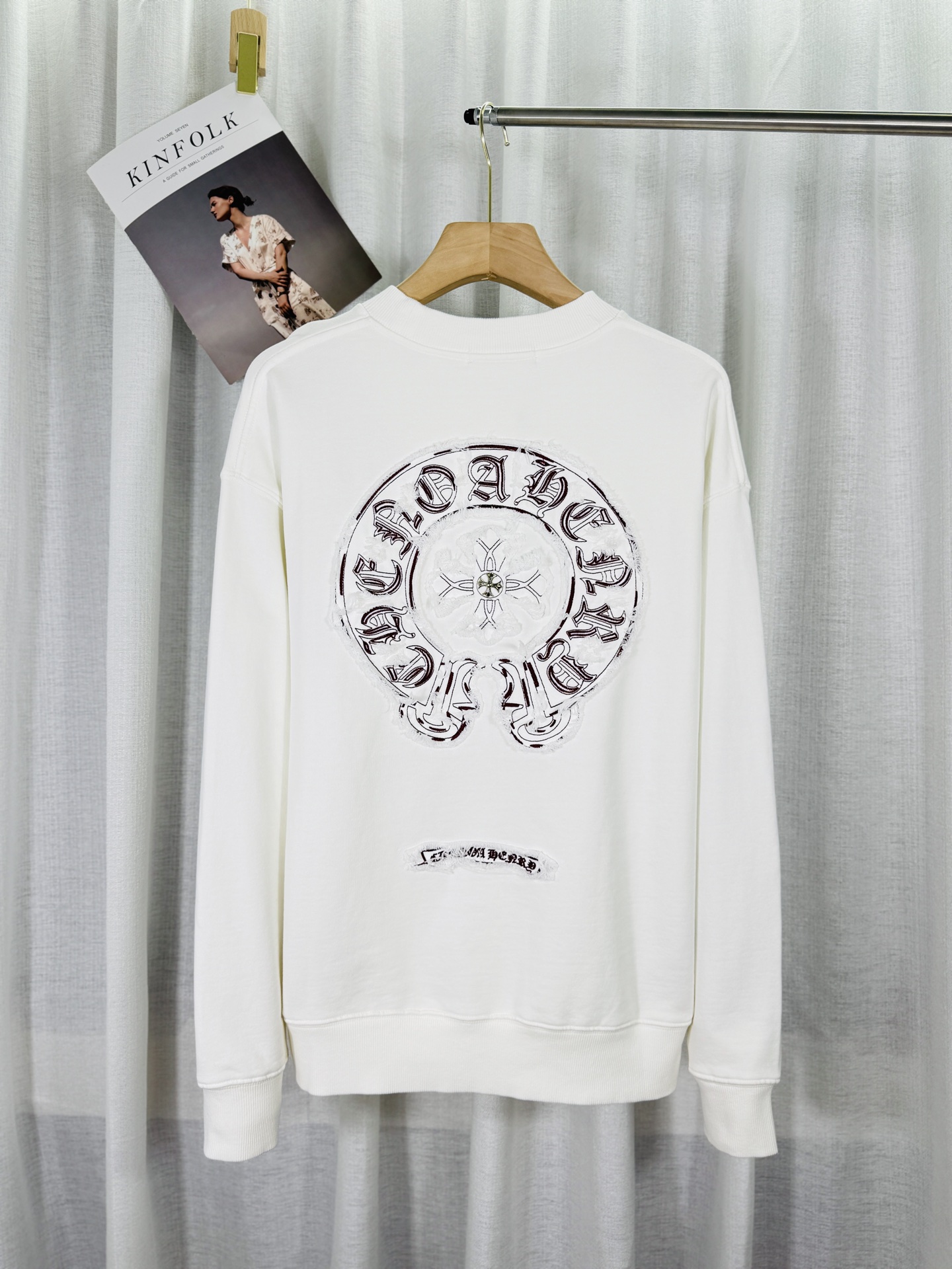 40_Chrome Heart Crewneck