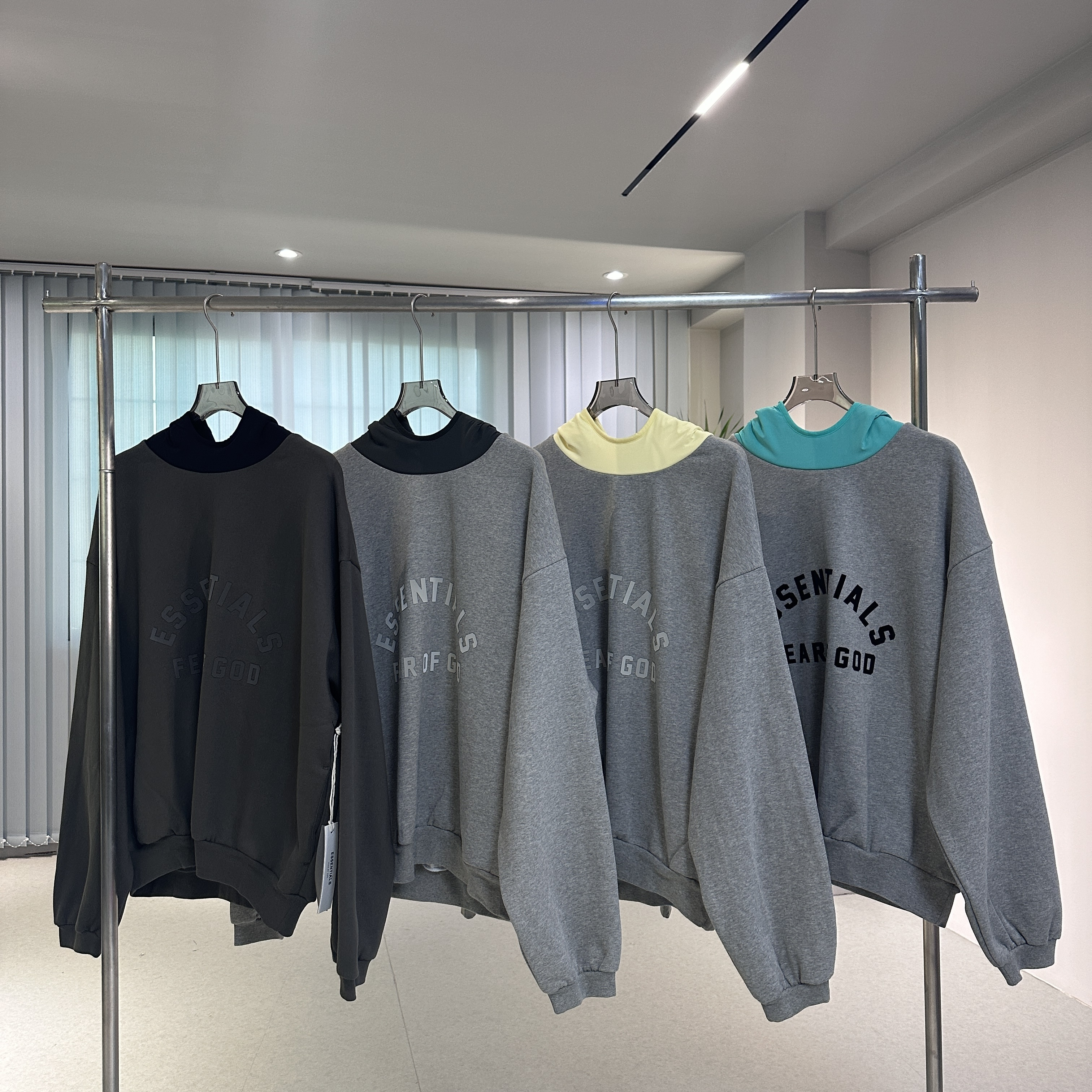 1_FEAR OF GOD HOODIE