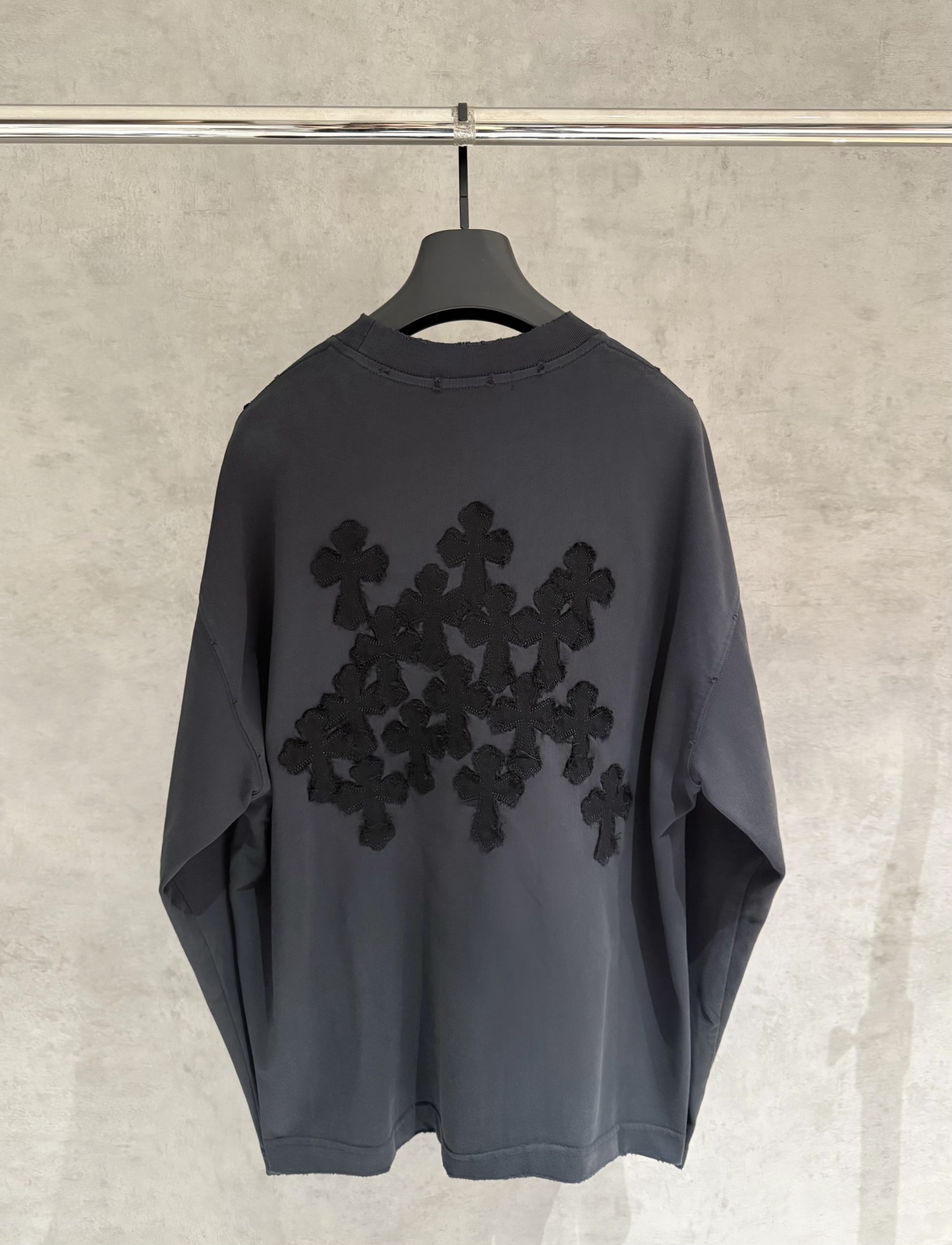 74_Chrome Heart Crewneck