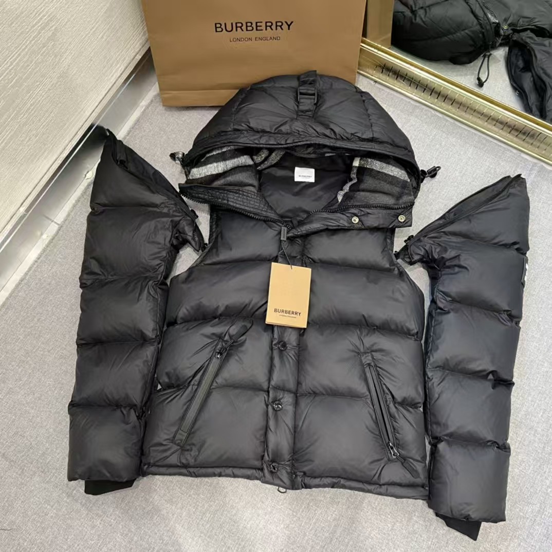 11_Burberry Down Jacket
