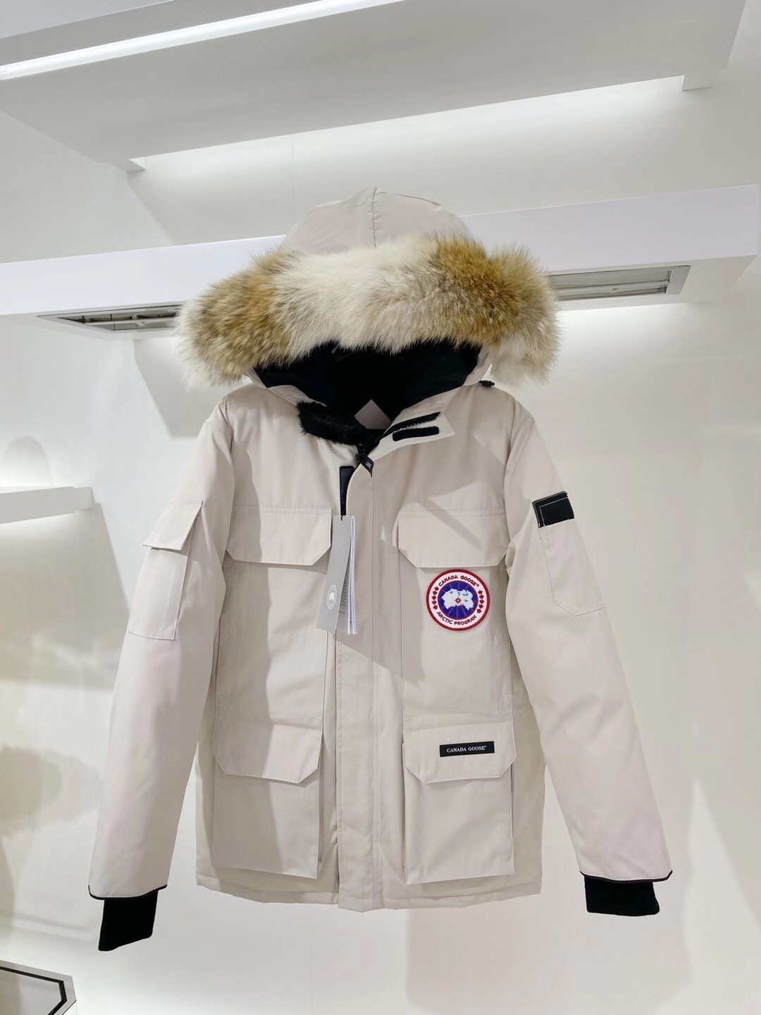 88_Canada Goose Down Jacket